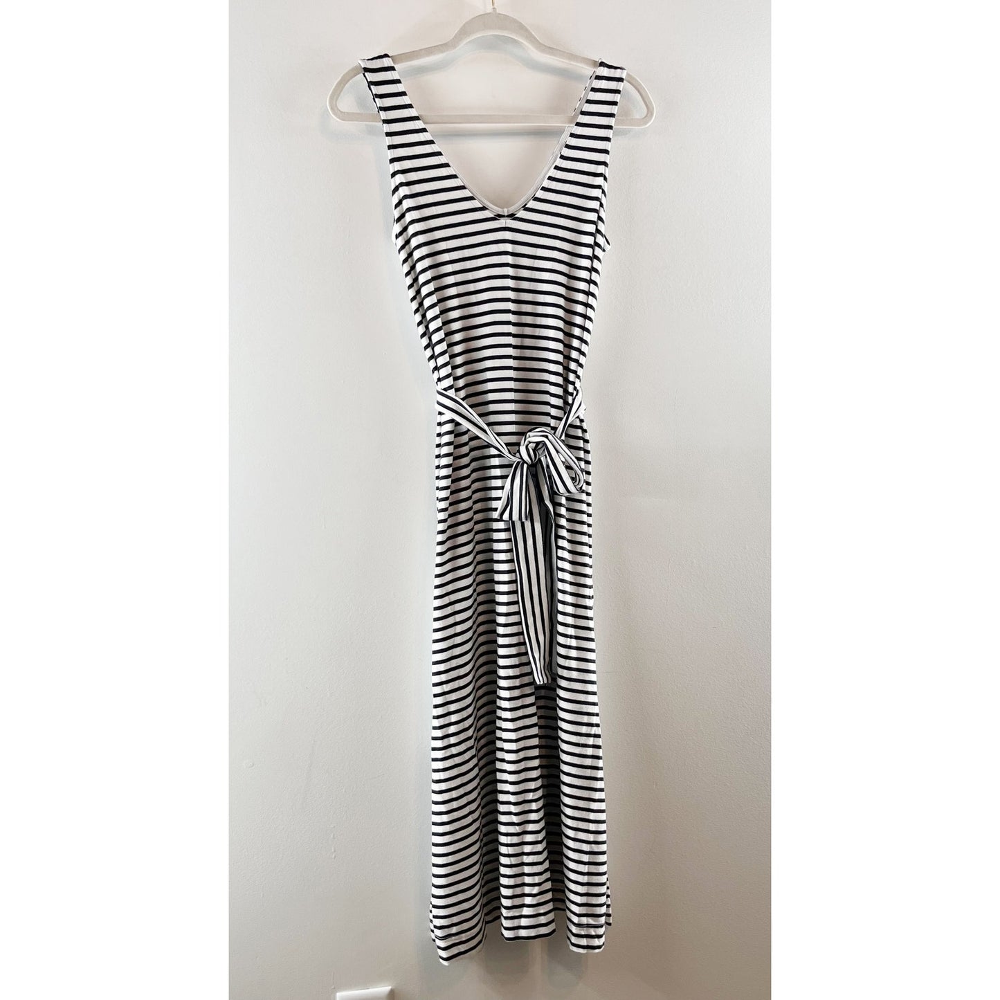 Vineyard Vines V Neck Sleeveless Belted Tank Midi Dress White Black XS