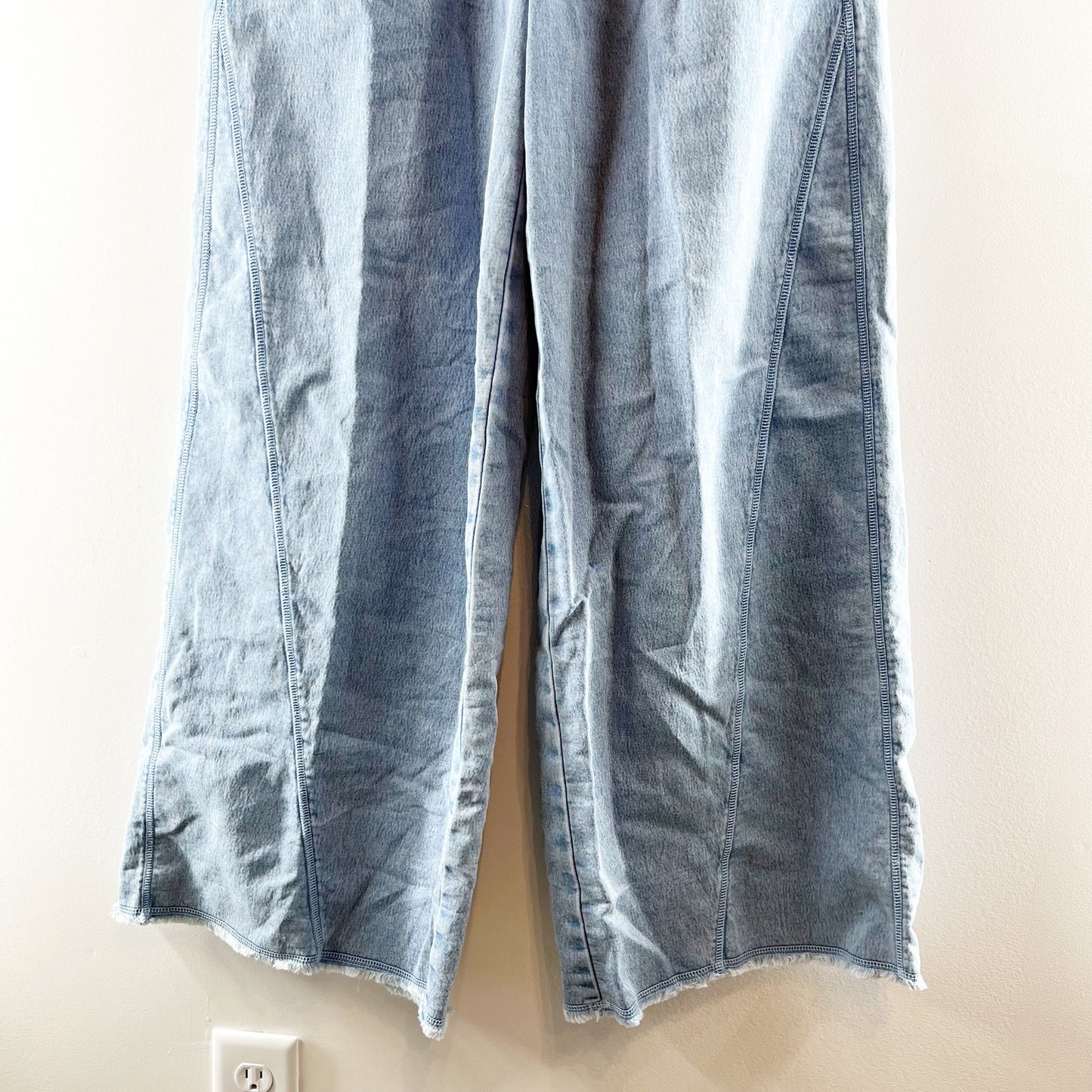 Aerie Soft Landing High Rise Wide Leg Raw Hem Trouser Pants Blue Denim Medium