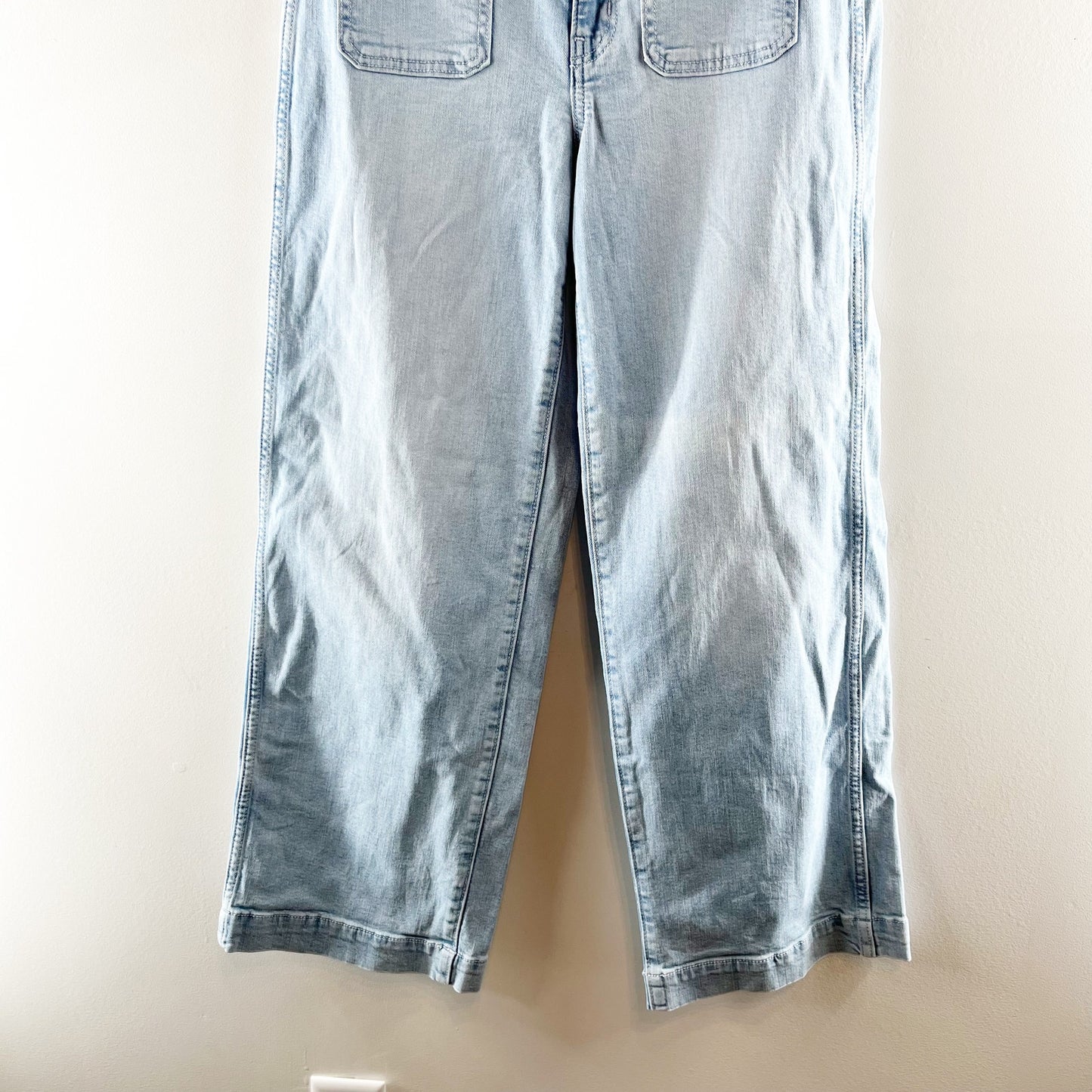 Old Navy Extra High-Rise Patch Pocket Denim Sky-Hi Wide Leg Jeans Blue 6