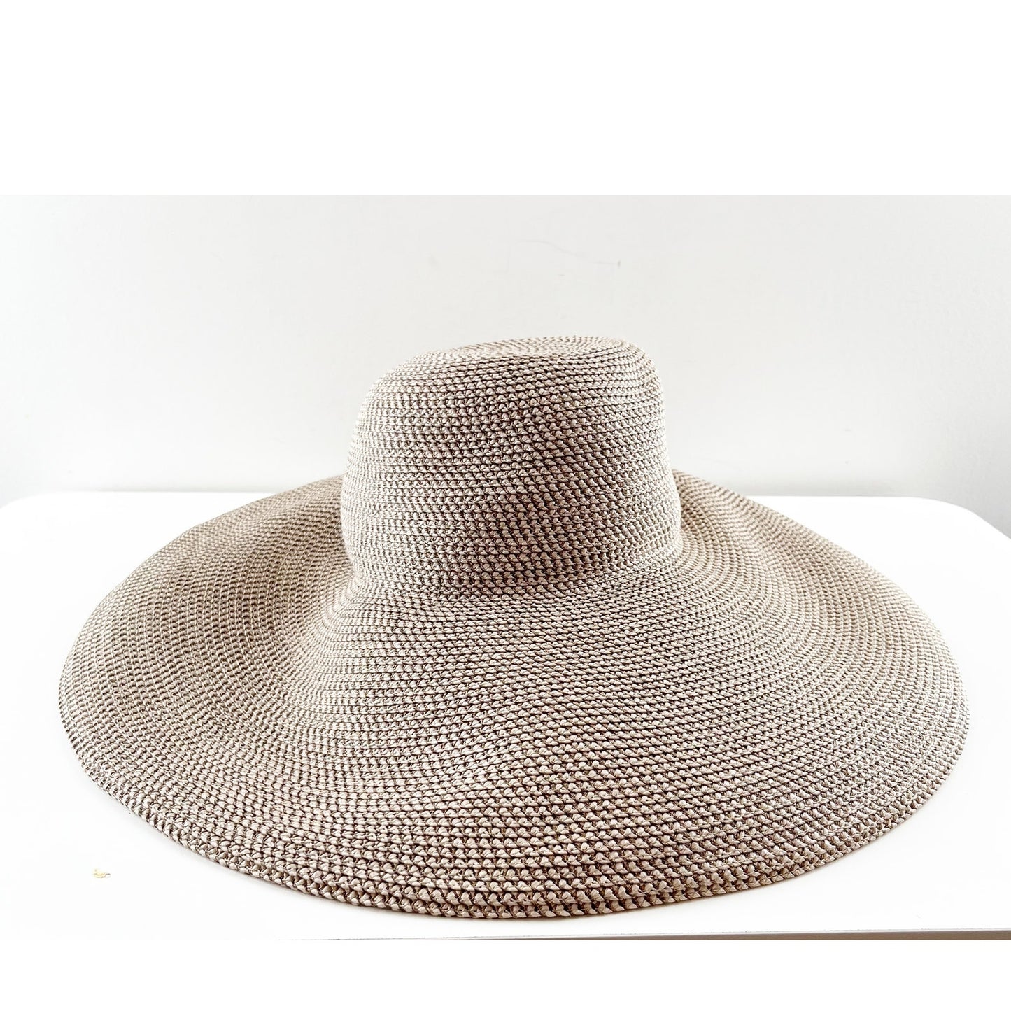 Eric Javits Full Coverage Hampton Squishee Packable Beach Sun Hat Bark
