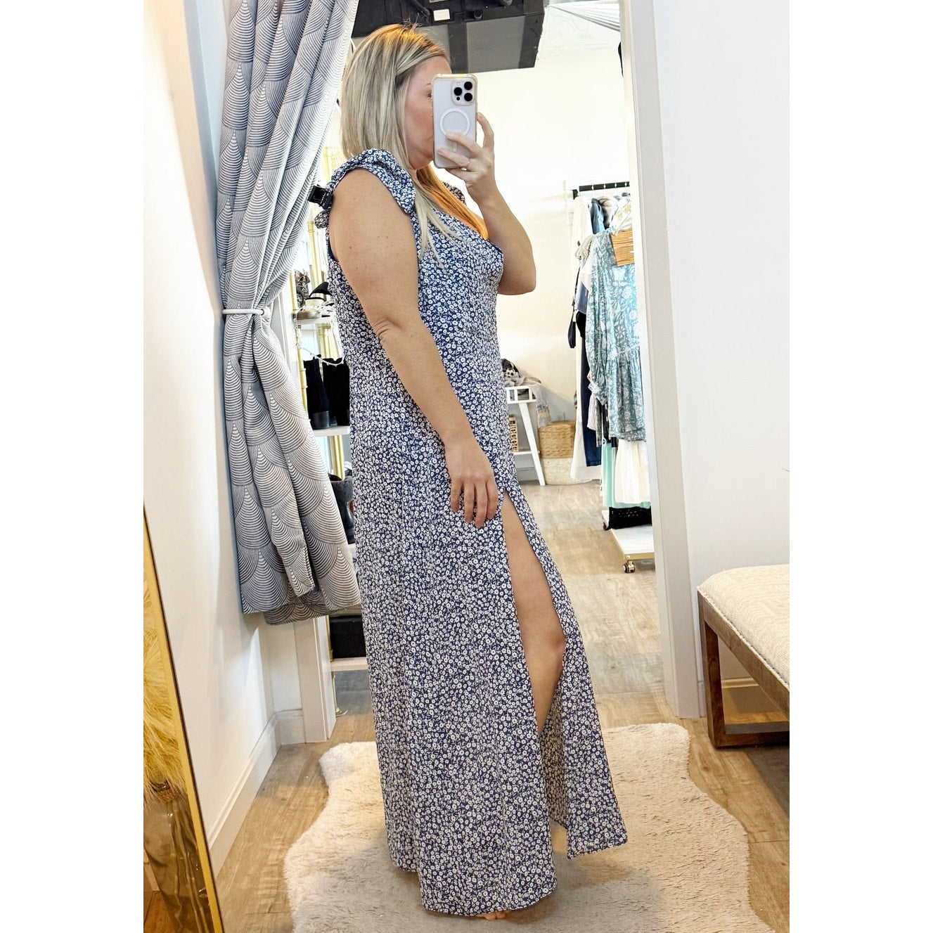 Showpo Sweetheart Neckline Ditsy Floral Slit Flutter Cap Sleeve Maxi Dress Blue