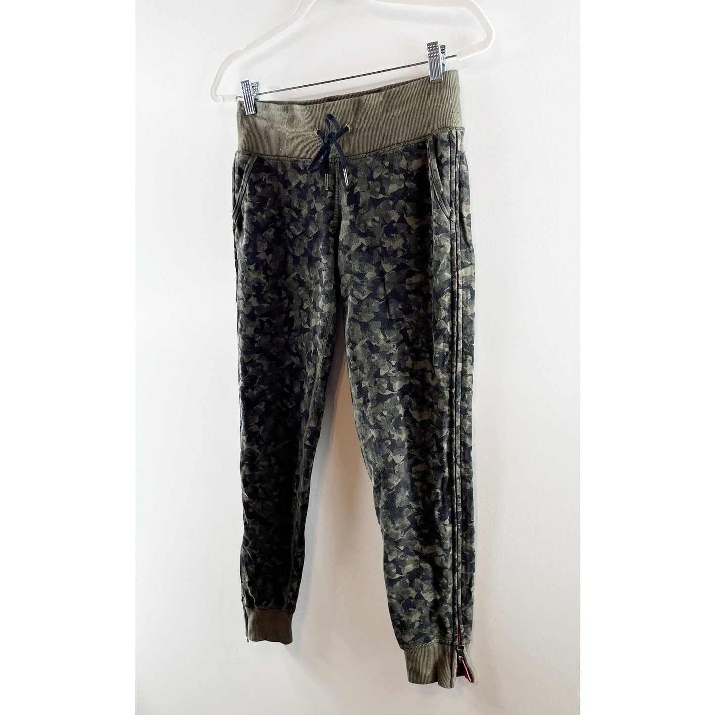 Lululemon No Sweat High Rise Jogger Sweatpants Camo Forest Green 4