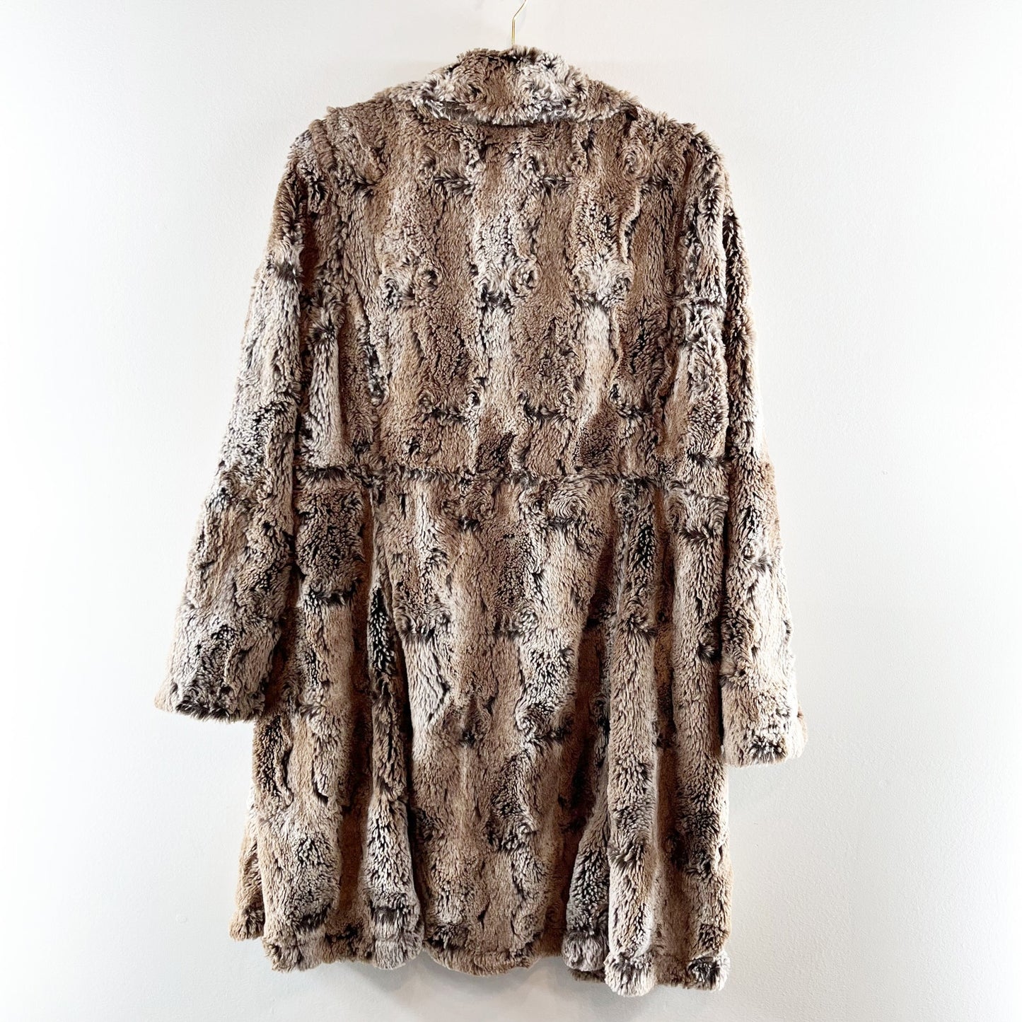 Dylan Anthropologie Long Sleeve Button Up Faux Fur Coat Jacket Brown Medium