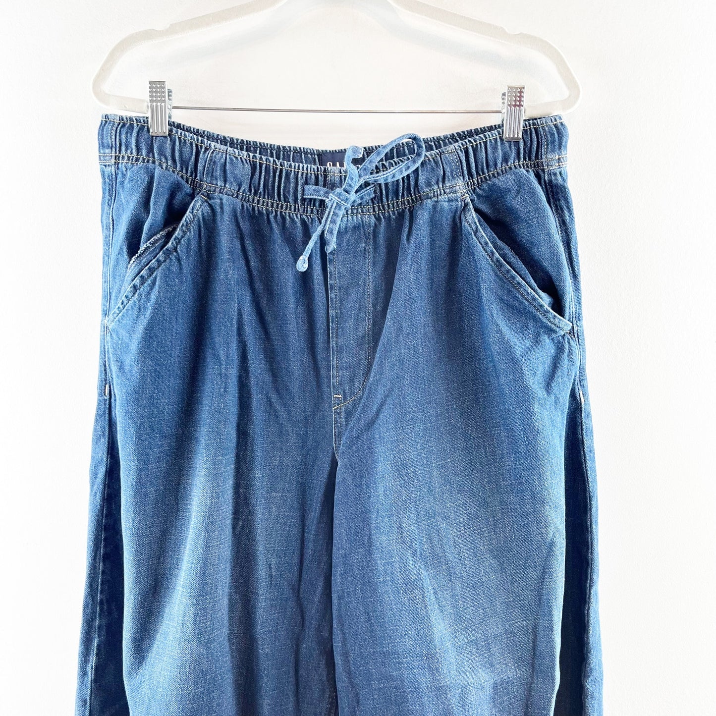 GAP Fast Horseshoe Barrel Pull On Jeans Pants Dark Indigo Blue Large