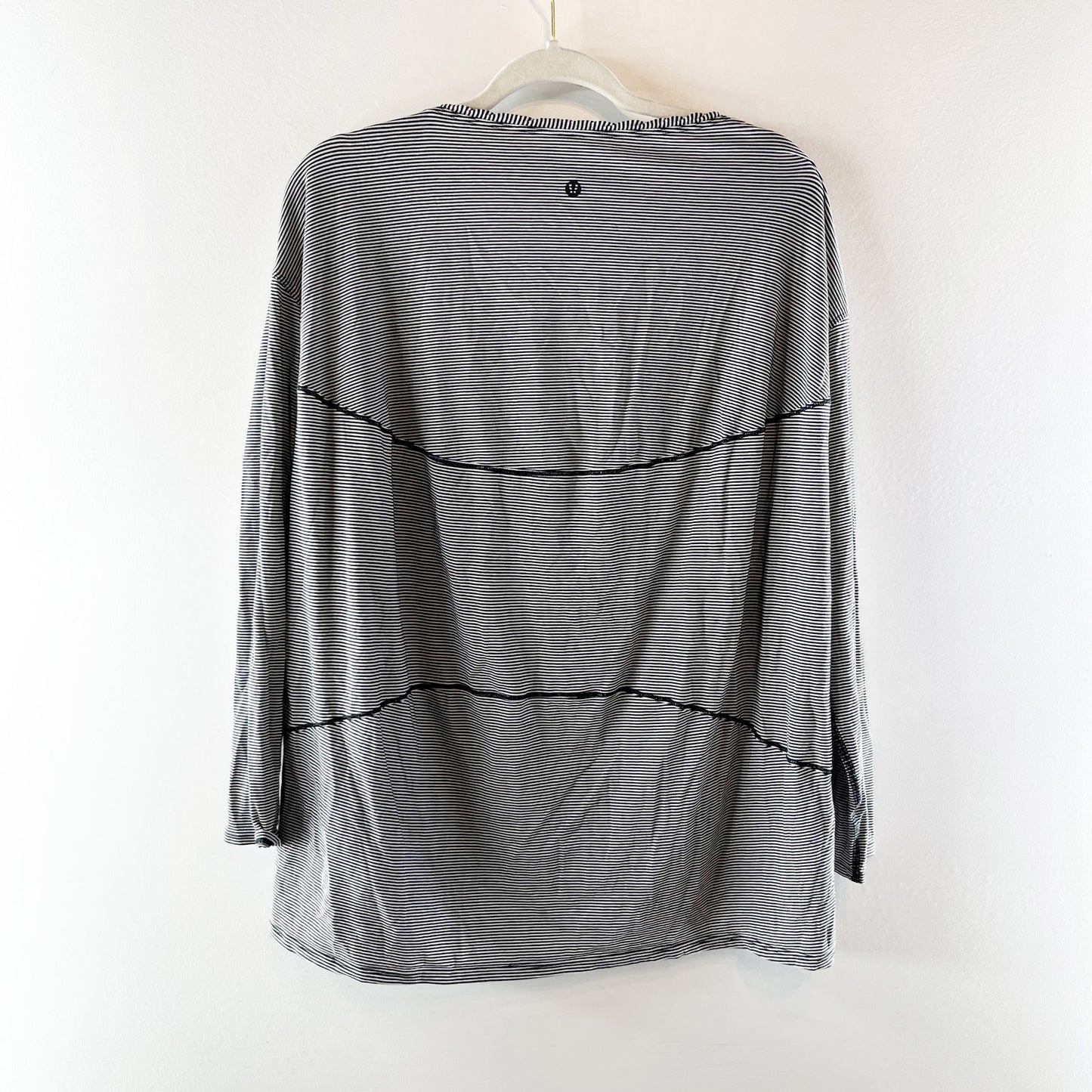 Lululemon Back In Action Long Sleeve Tee Shirt Tonka Stripe Black White Large