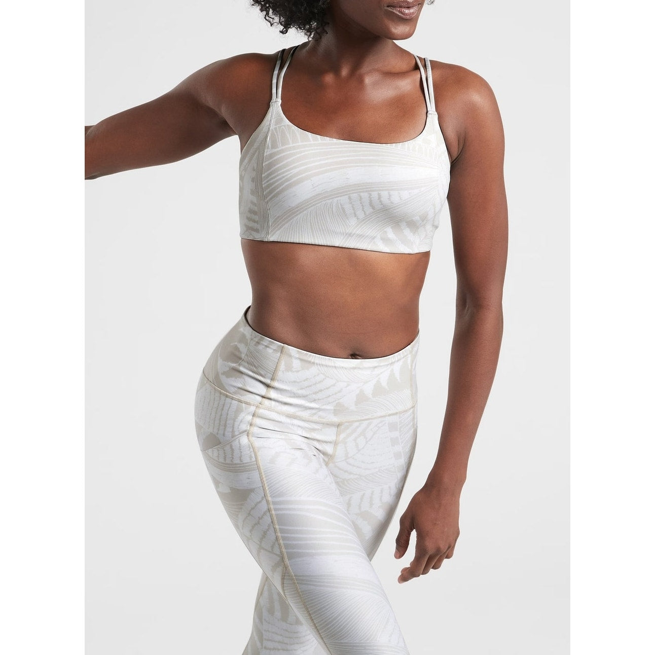 Athleta Salutation Zuma Stash Pocket Tight and Sports Bra Set Powervita Cream S