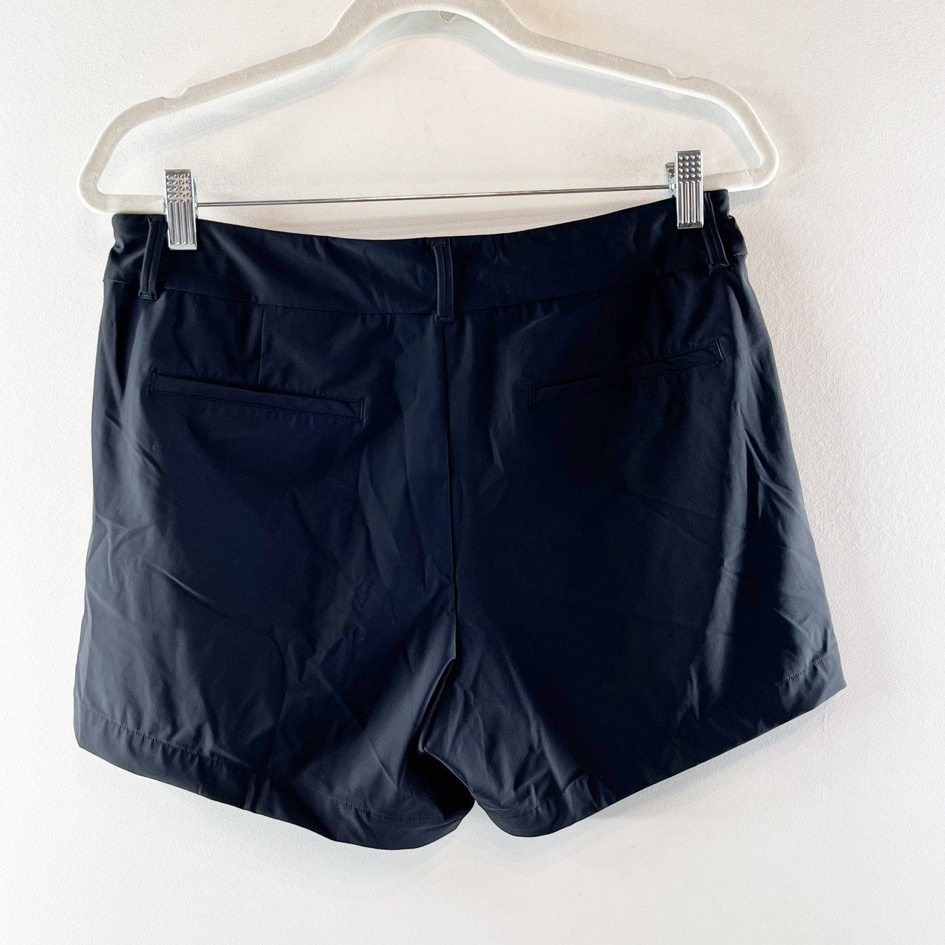 Spanx Mid Rise Sunshine Stretch Shorts Black Medium