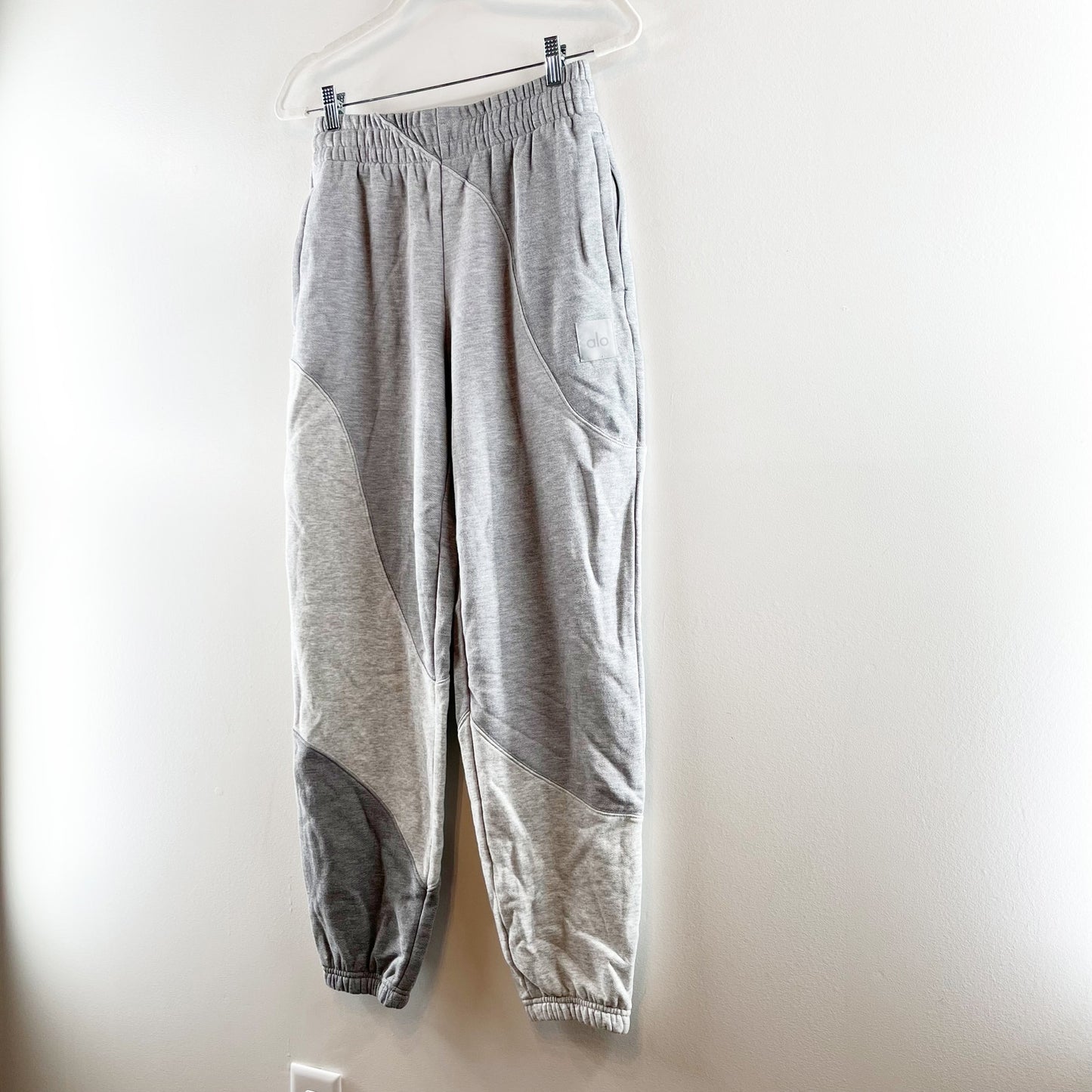 Alo Yoga Make Waves High Rise Jogger Sweatpants Gray Heather XXS