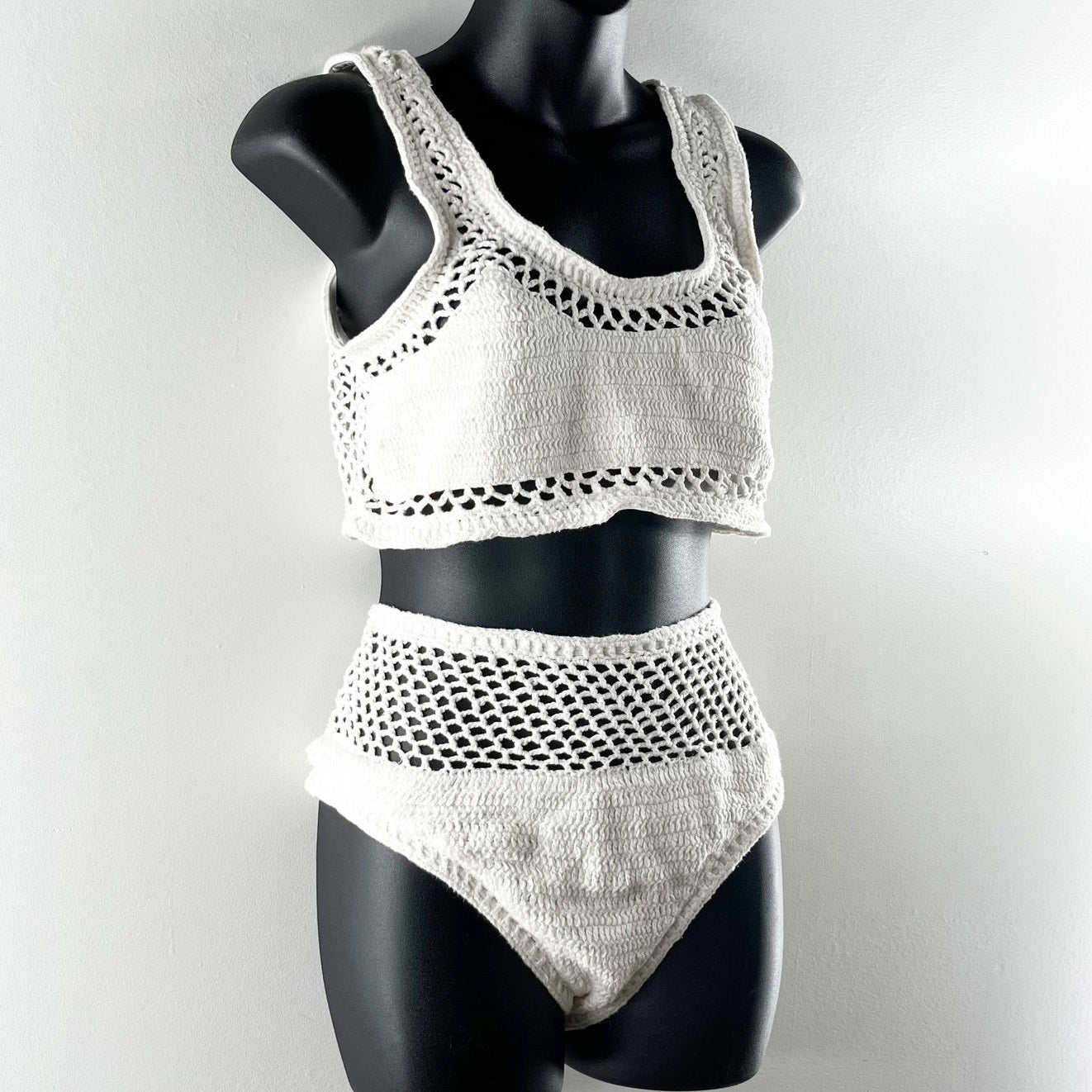 Beach Riot Andy Crochet Swim Top & Wyatt Crochet Bottom Set White L / XL
