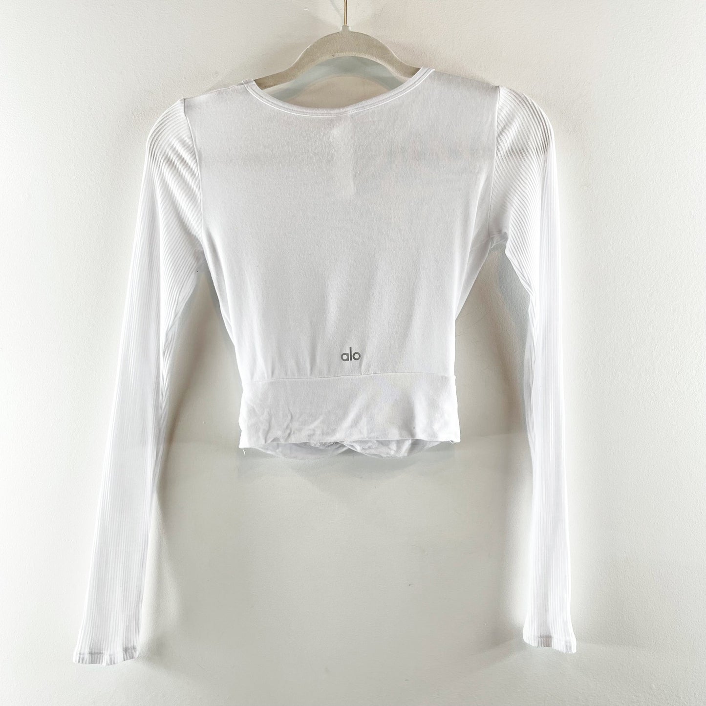 Alo Yoga Cover Long Sleeve Twist Front Top White Small