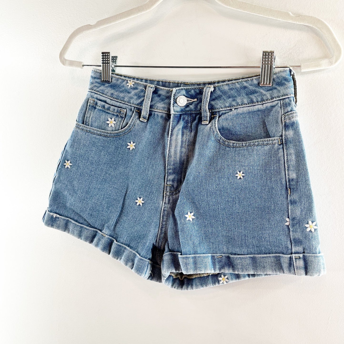 PacSun Embroidered Daisy Print High Rise Mom Shorts Blue 25 / 0