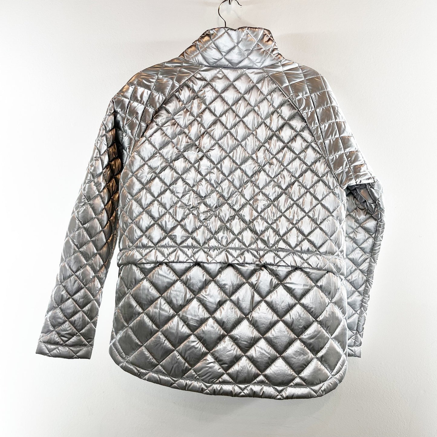 Athleta Whisper Featherless Quilted Metallic Jacket Silver Small