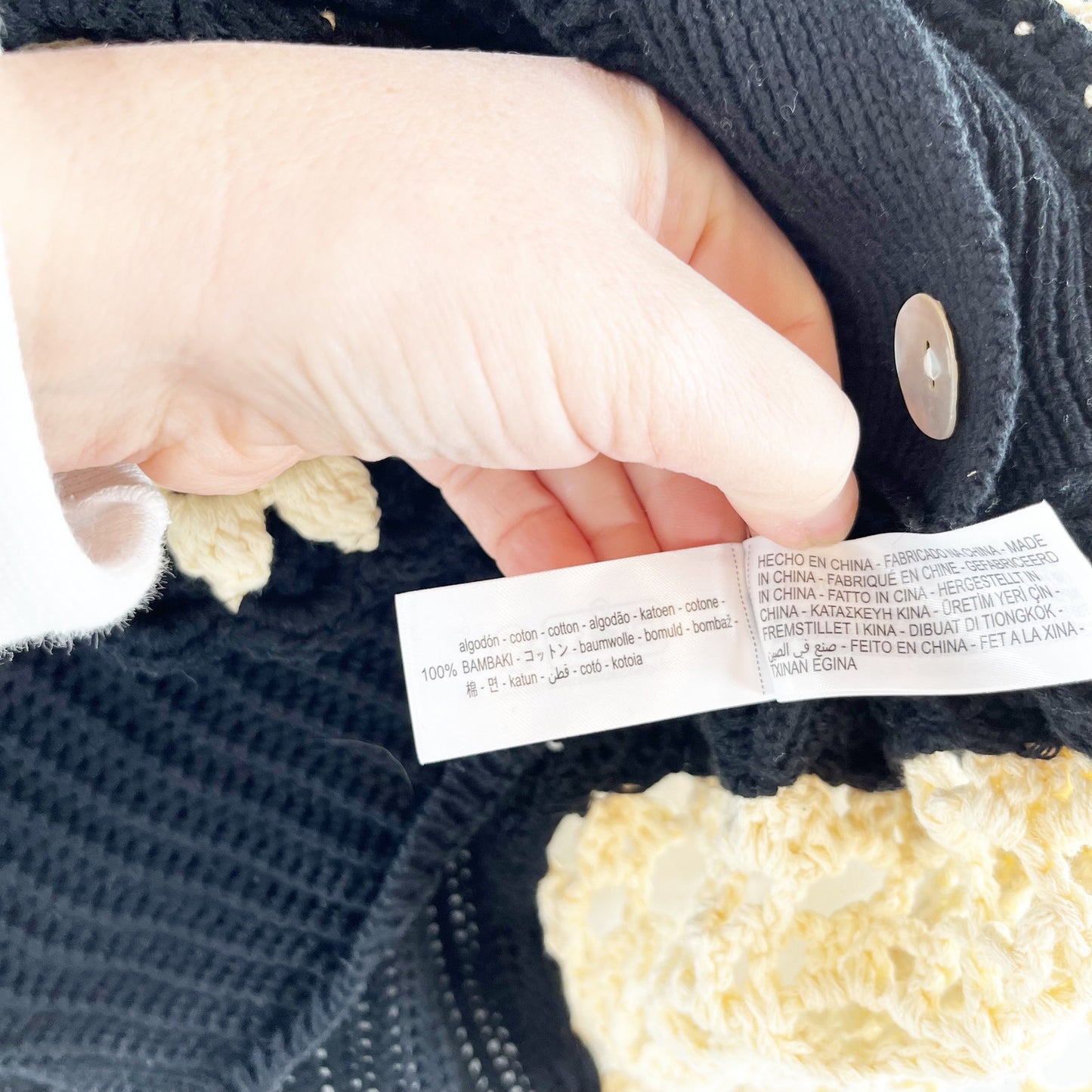 ZARA Crochet Button Up Floral Sunflower Short Sleeve Cardigan Sweater Black L/XL