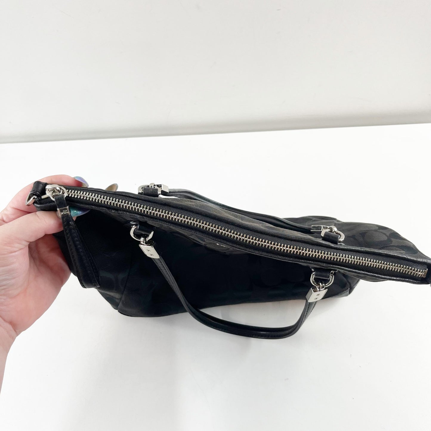 Coach Signature C Logo Madison Shoulder Tote Bag Black