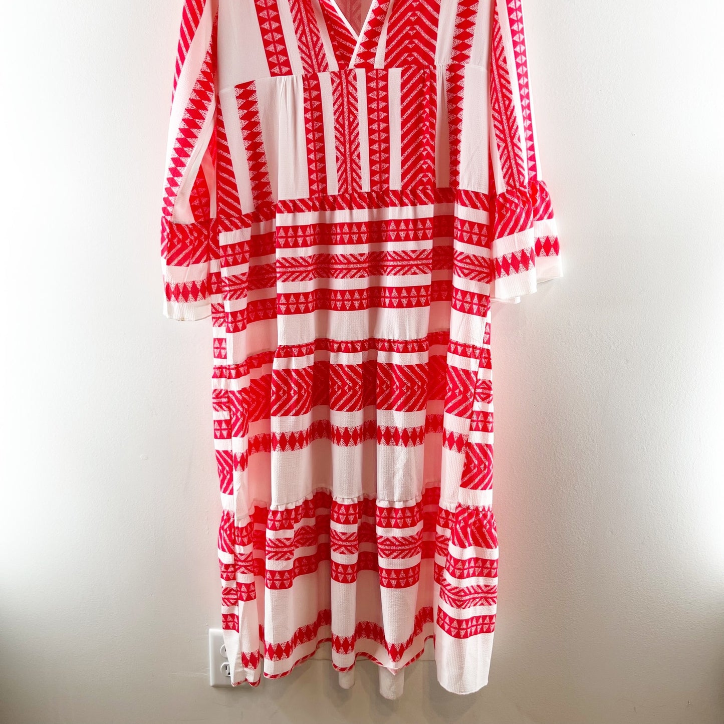 Silk & Salt V Neck Aztec Long Sleeve Midi Dress Red White Medium