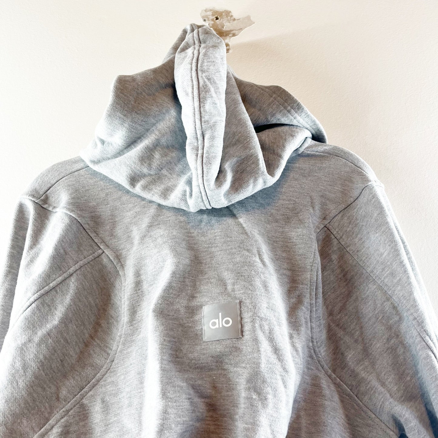 Alo Sweet Escape Full Zip Up Cropped Hoodie Sweatshirt Athletic Heather Gray XS