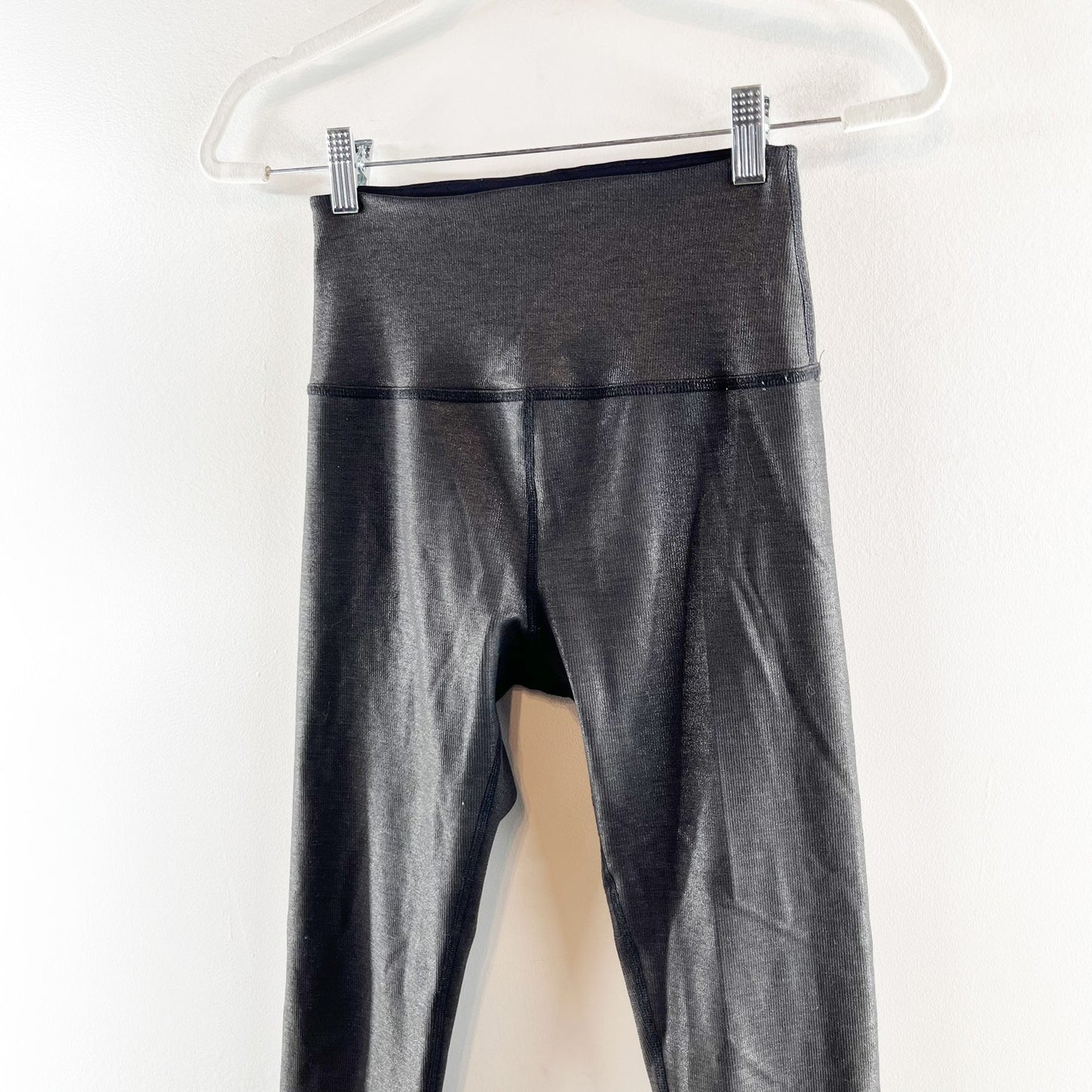 Beyond Yoga High Waisted Midi Leggings Foil Black Medium