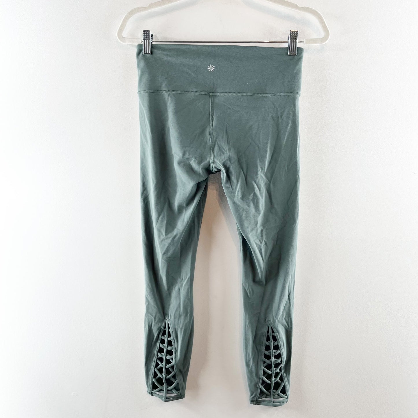 Athleta Savasana Macrame Set Sport Bra Leggings Maritime Pine Green Small