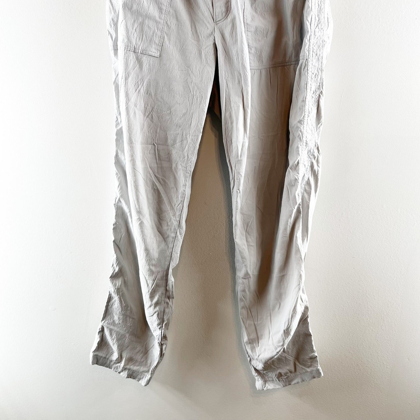 Athleta Pull On Trekkie Paper Bag Ankle Pants Galactic Grey 12