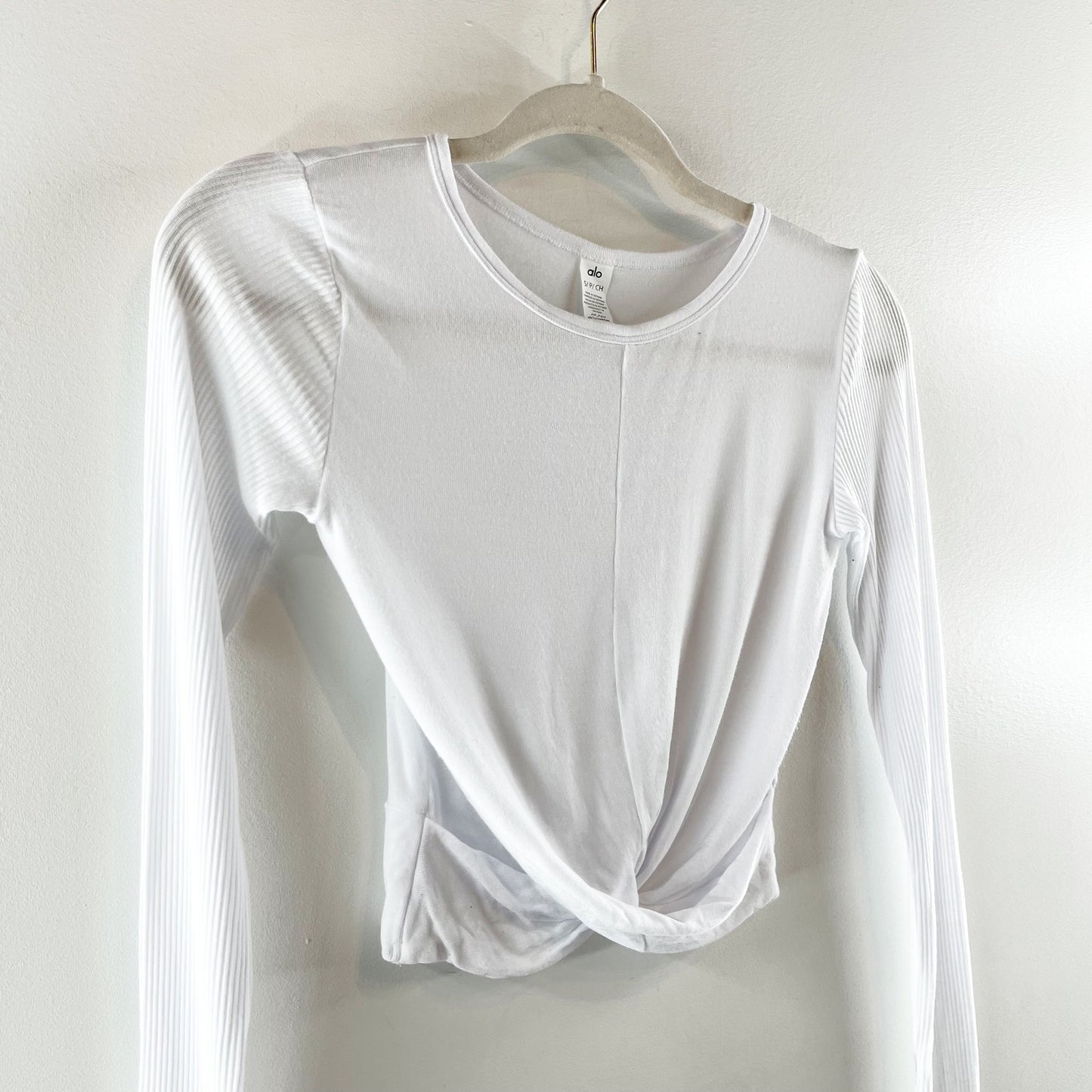 Alo Yoga Cover Long Sleeve Twist Front Top White Small