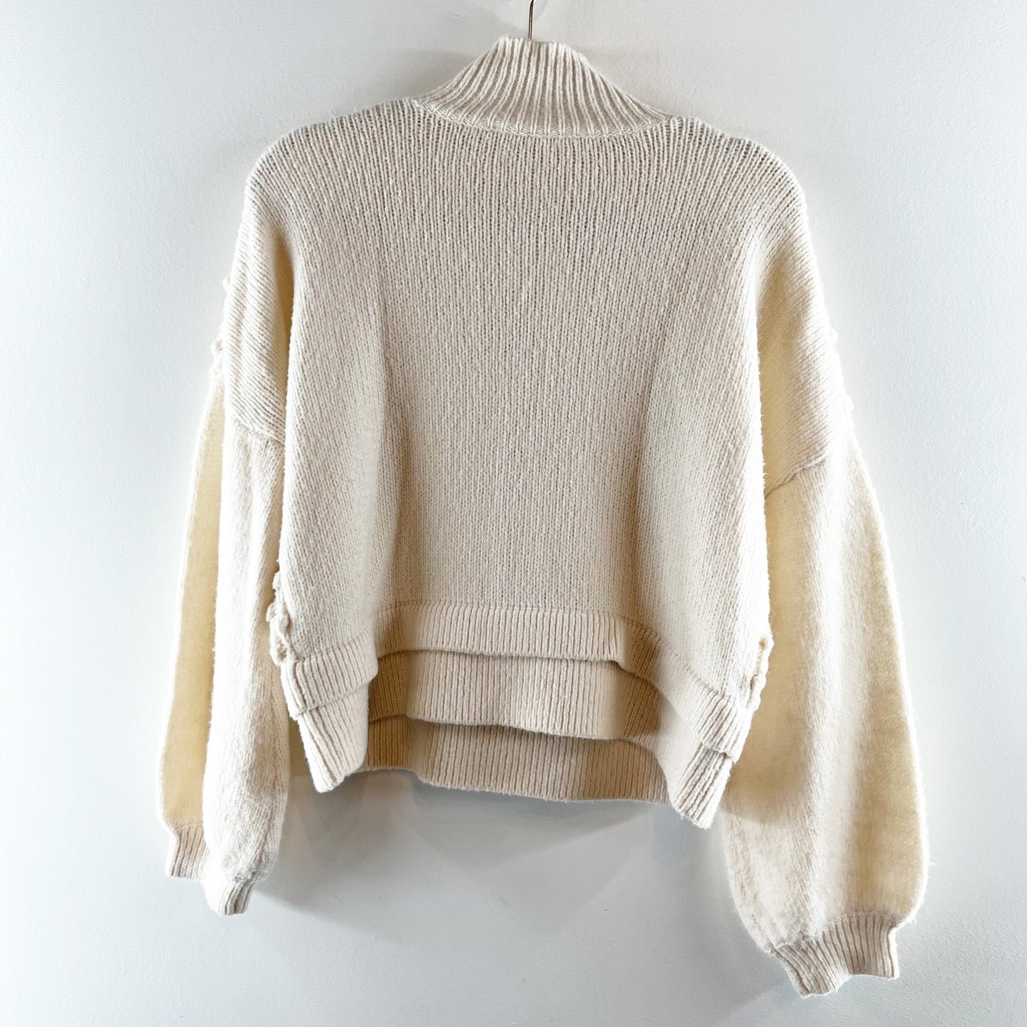 Frame Nubby Long Sleeve Popcorn Knit Tiered Pullover Sweater Cream Small