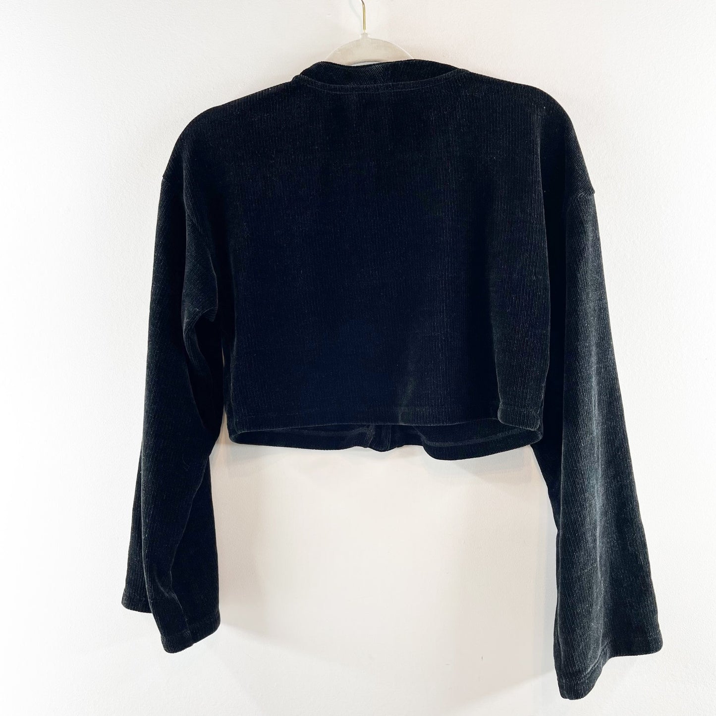 Alo Yoga Chenille Chalet V-Neck Cropped Cardigan Sweater Black XS