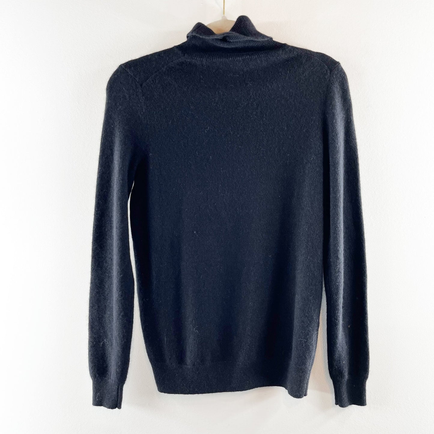 C by Bloomingdales Cashmere Long Sleeve Turtleneck Sweater Black Small