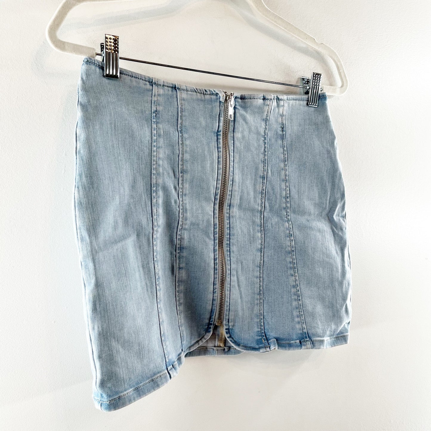 Free People Layla High Waisted Slim Fit Denim Mini Skirt Light Blue 6