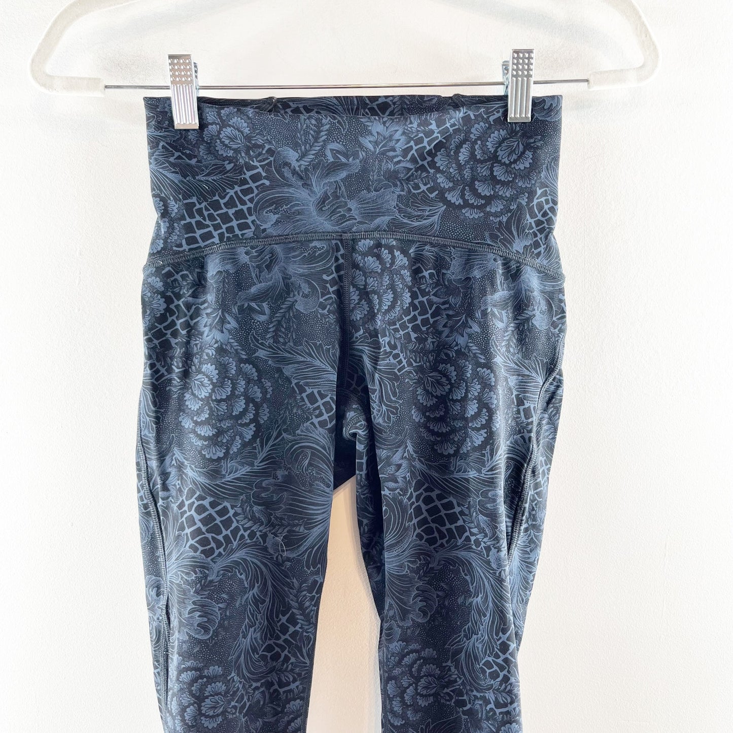 Lululemon Train Times 7/8 Pant Leggings 25" Nouveau Mach Blue Black 4