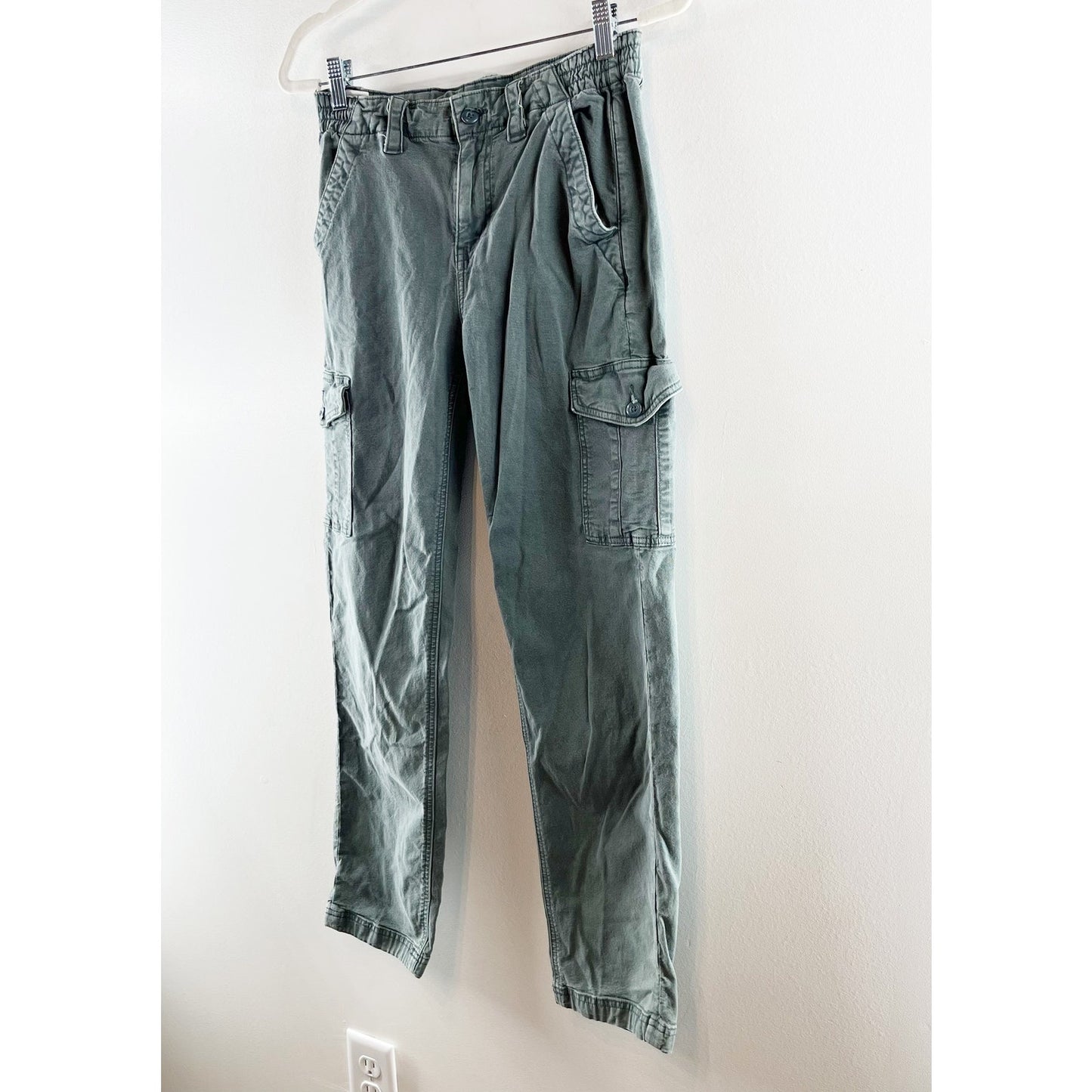 American Eagle High Rise Straight Leg Cargo Pants Green 4