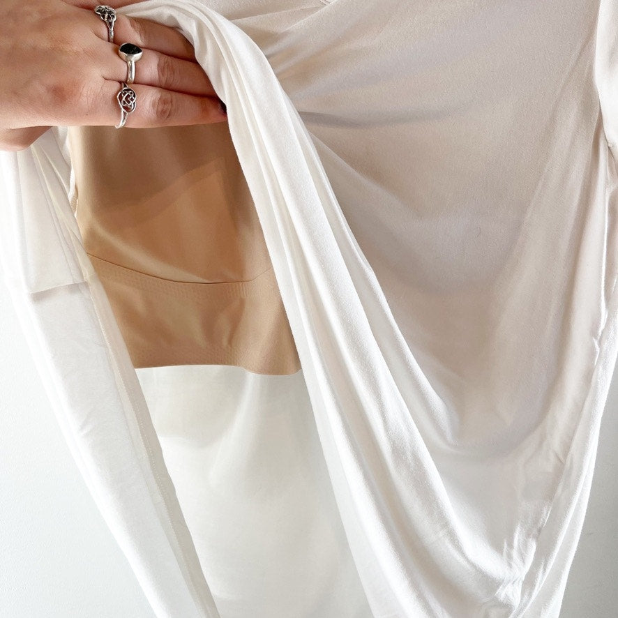 Shebird Vera V Neck Short Sleeve Bra Tee Shirt White 6 / Large
