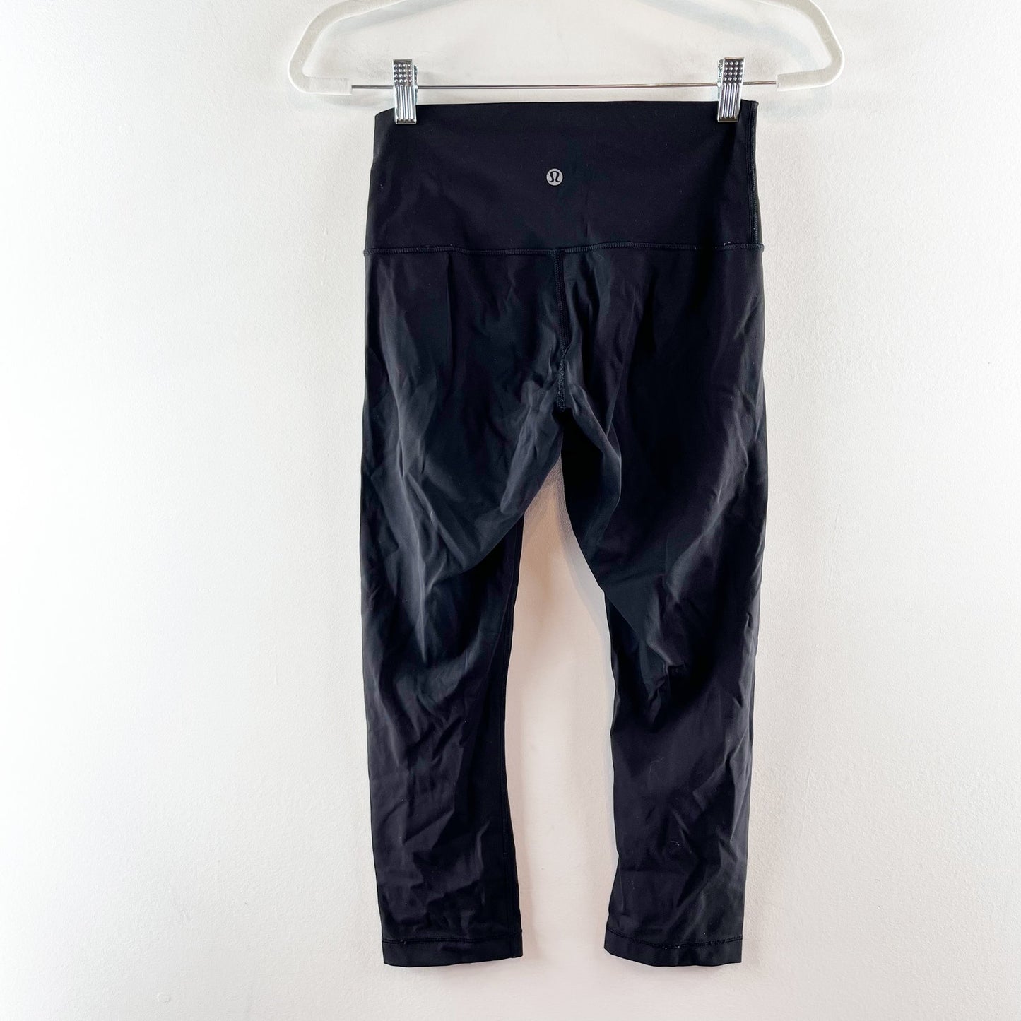Lululemon Mid Rise Cropped Wunder Under Leggings Black 6