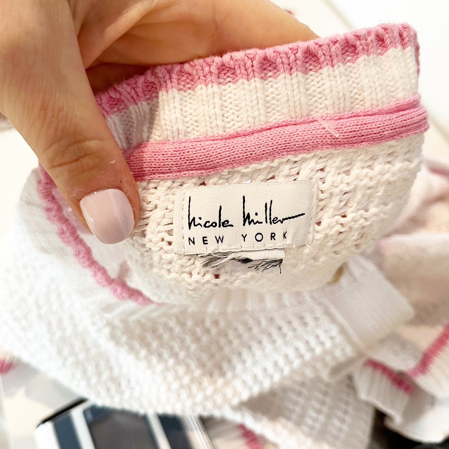 Nicole Miller Long Sleeve Cotton Button Up Cardigan Sweater White Pink Medium