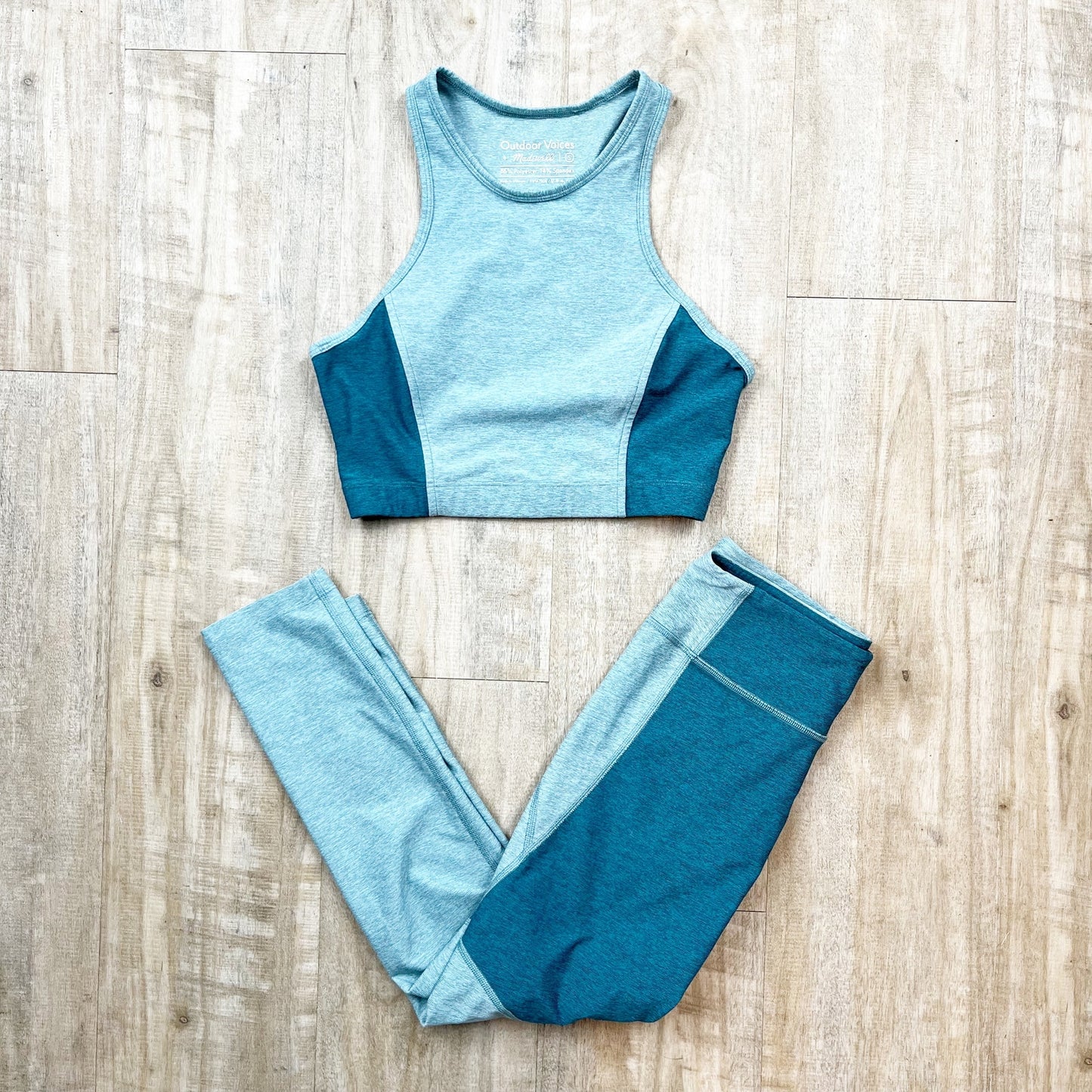 Madewell x Outdoor Voices Warmup Leggings and Athena Crop Tank Green Small