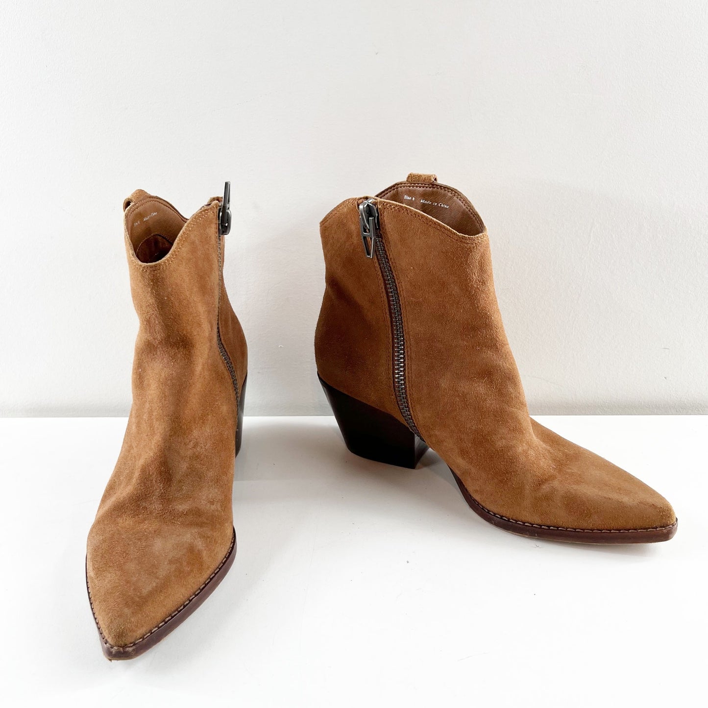 Dolce Vita Serra Suede Stacked Heel Western Ankle Boots Dark Saddle Brown 8