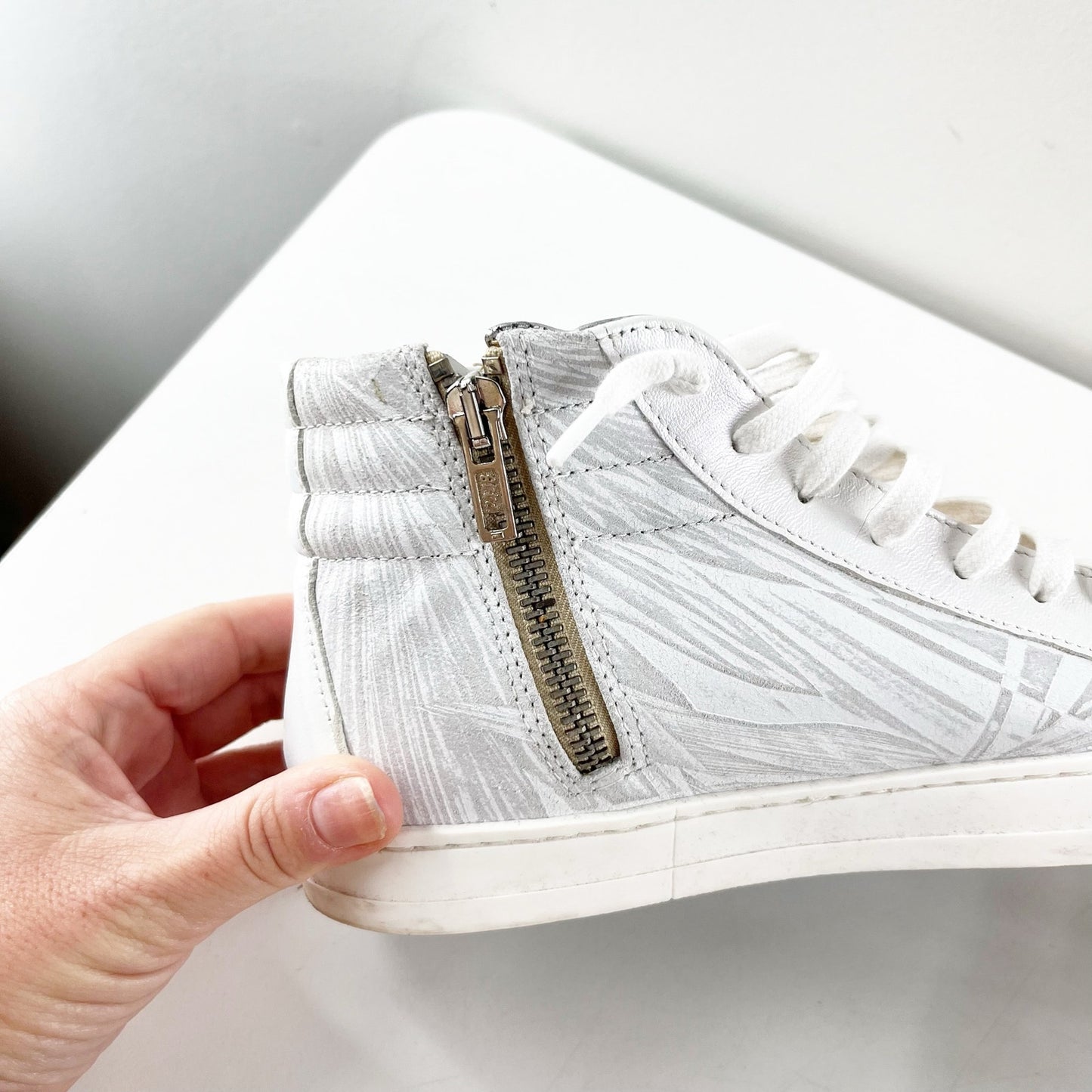 P448 Palm Print Leather High Top Active Lace Up Skate Sneaker White Dusty 37