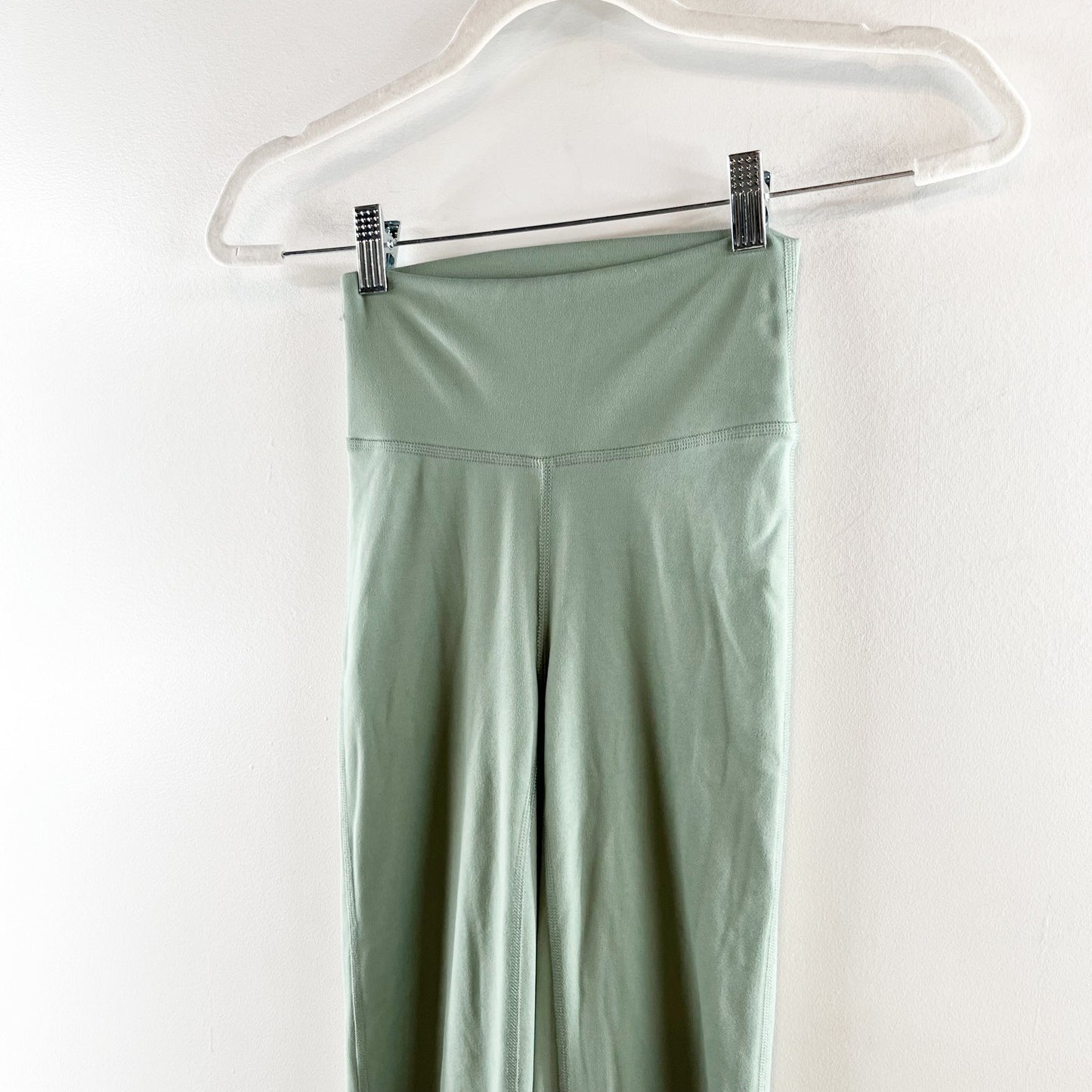Gilly Hicks Hollister High Rise Flare Pants Leggings Light Green XXS