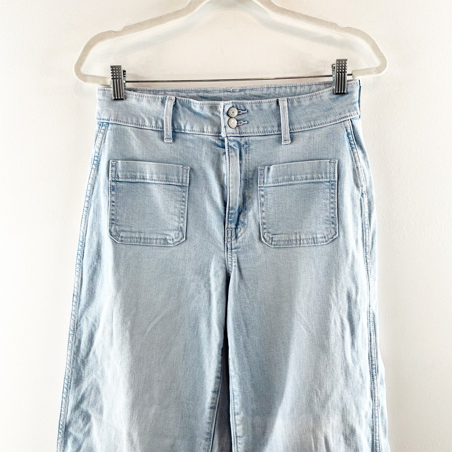 Old Navy Extra High-Rise Patch Pocket Denim Sky-Hi Wide Leg Jeans Blue 6