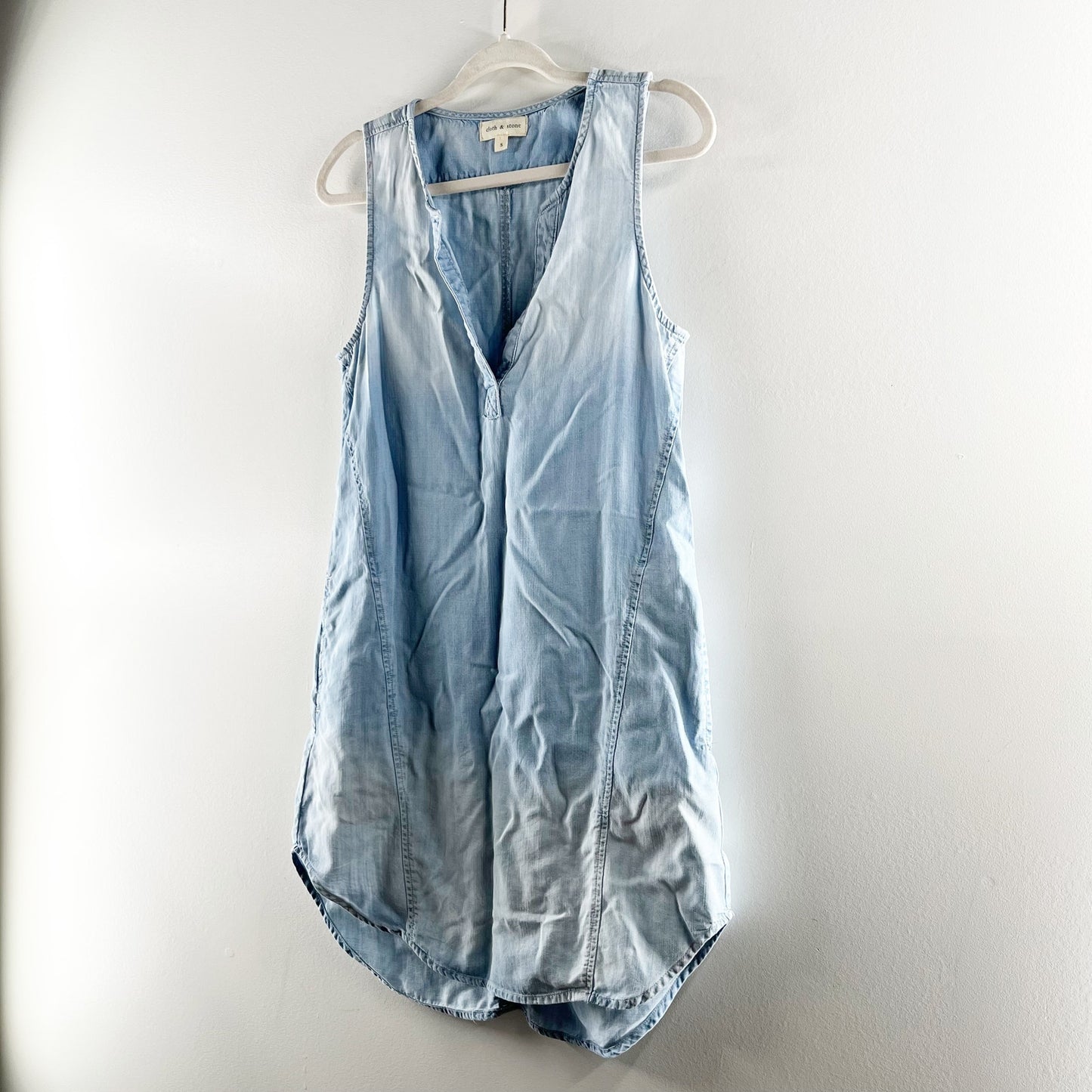 Cloth & Stone Chambray Sleeveless Seams High Low Tunic Dress Blue Bay Wash Small