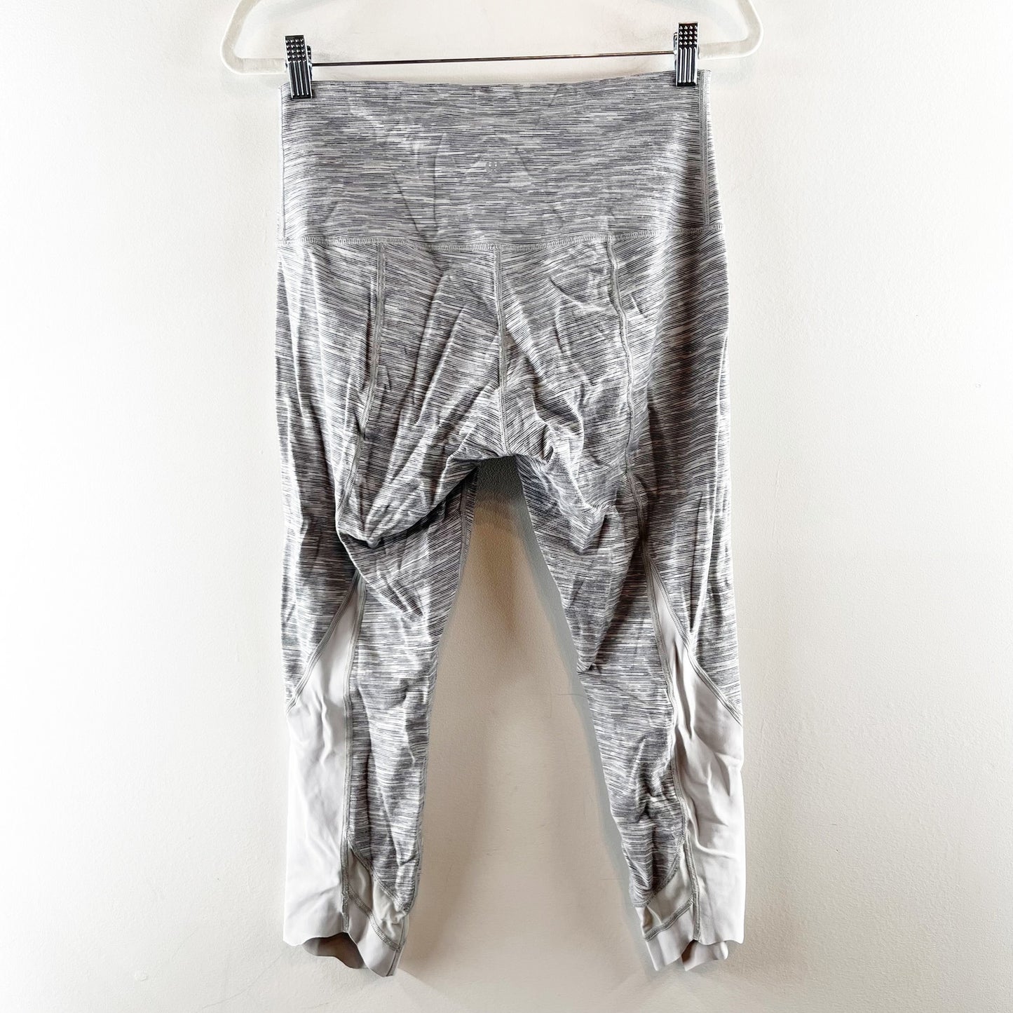 Lululemon Wunder Under Crop II Scallop 23" Wee Are From Space Silver Spoon Gray
