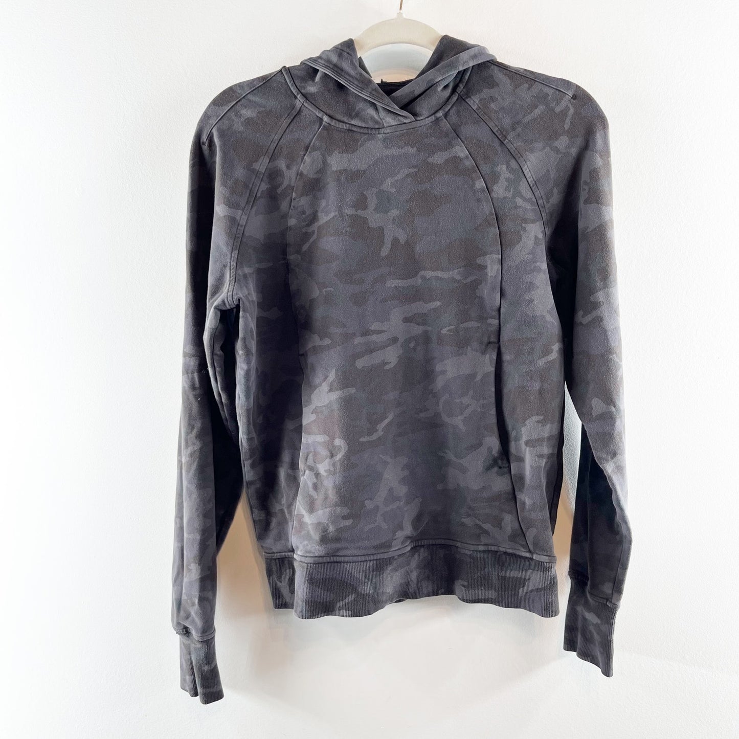 Lululemon Scuba Hoodie Pullover Sweatshirt Incognito Camo Multi Grey 2