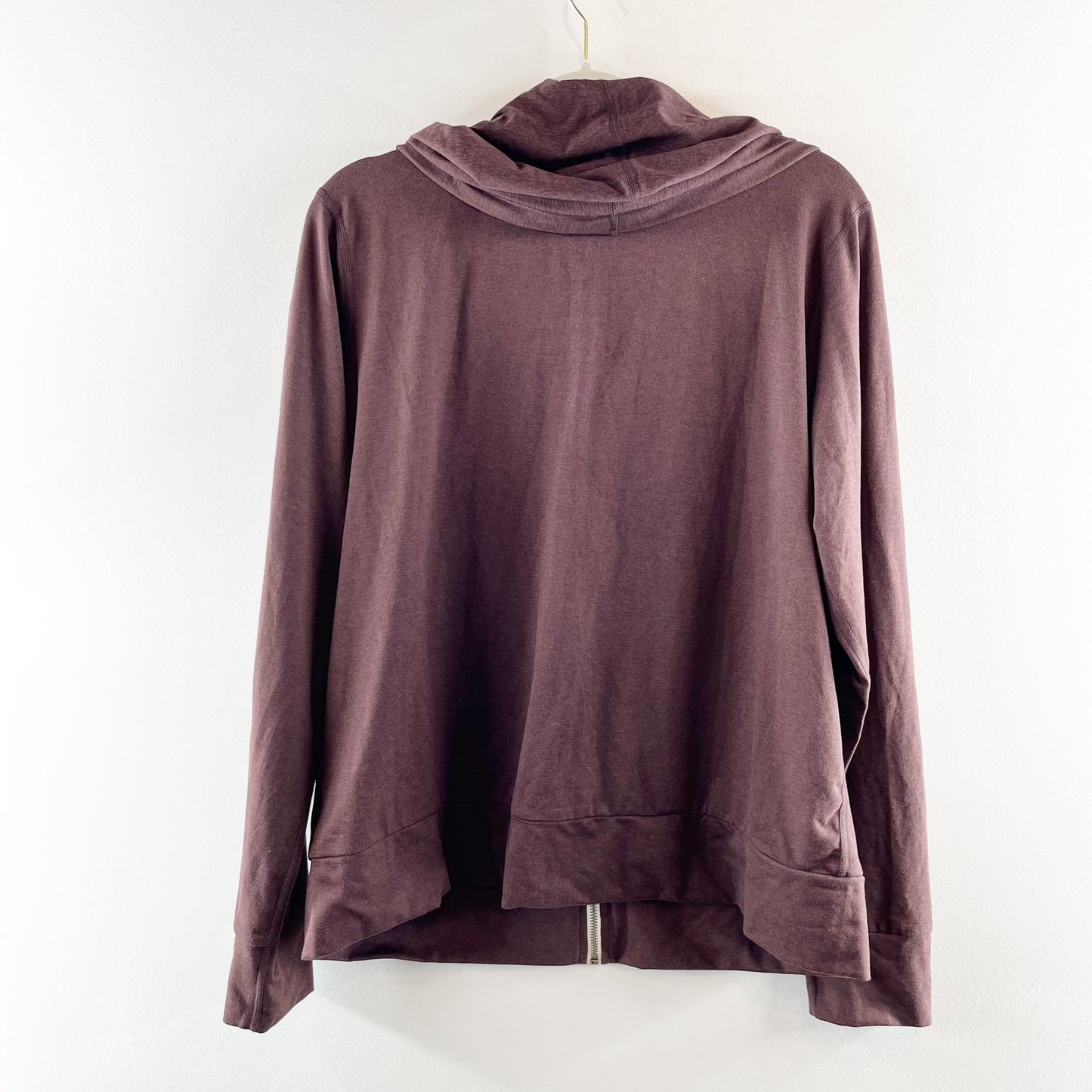 Vuori Halo Performance Long Sleeve Full Zip Hoodie 2.0 Ruby Heather Maroon XL