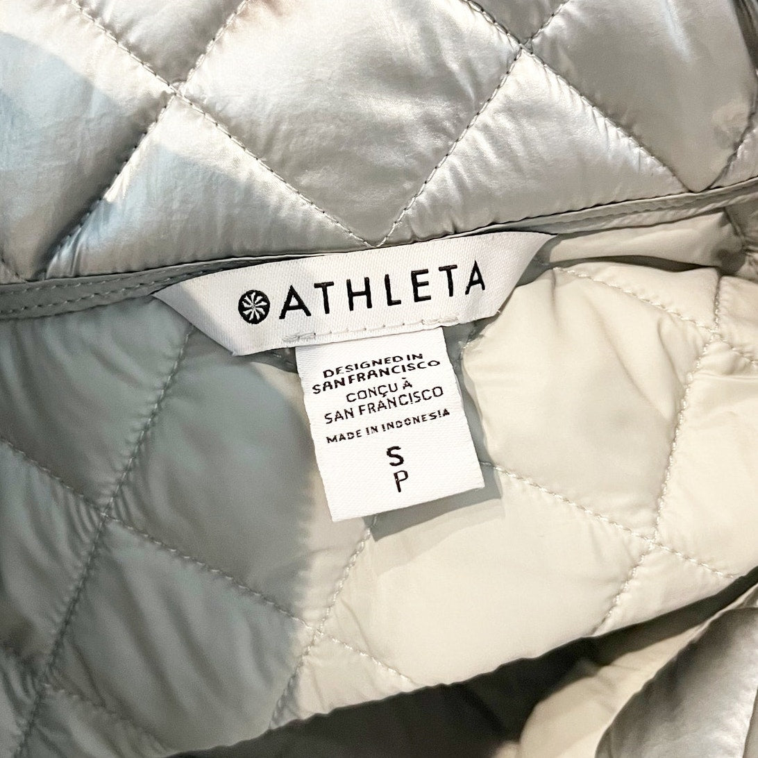 Athleta Whisper Featherless Quilted Metallic Jacket Silver Small