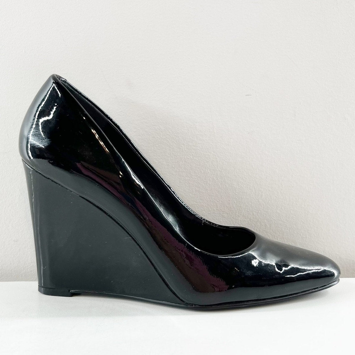 Ralph Lauren Jabine Patent Leather Wedge Pumps Heels Black 7