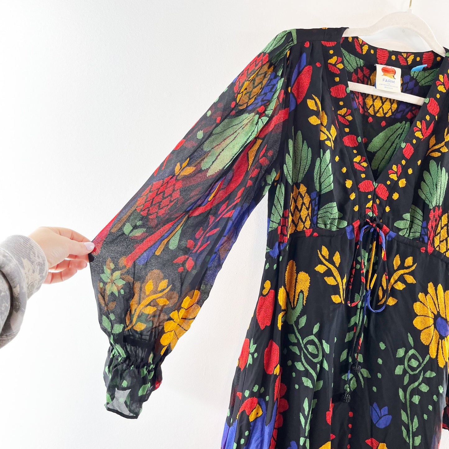 Farm Rio Georgette Tropical Puff Sleeve V-Neck Ruffle Maxi Dress Black Medium