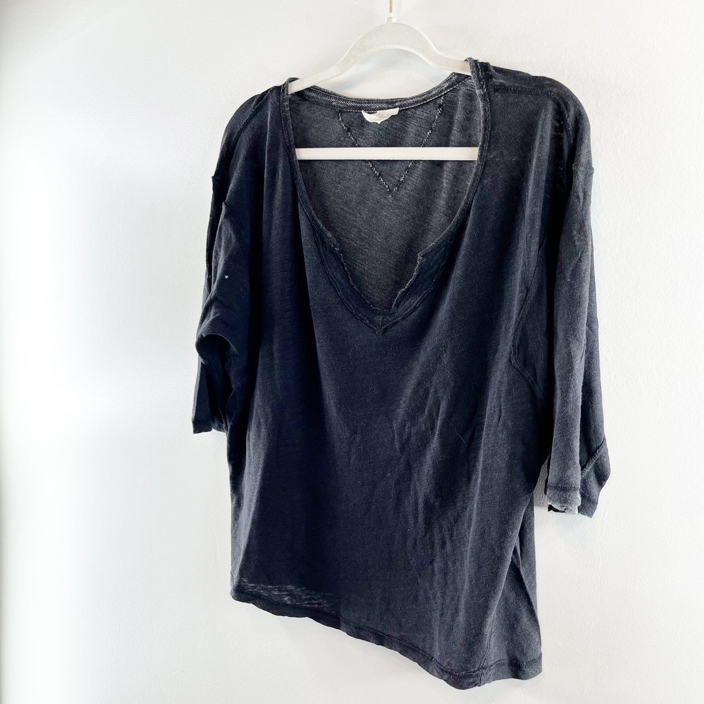 Free People Short Sleeve V Neck Linen Tee Shirt Top Black Small
