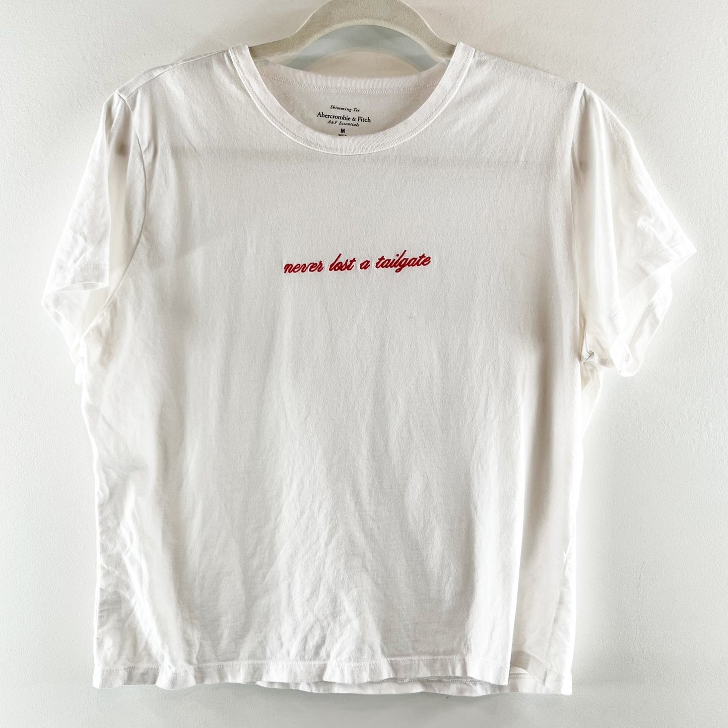 Abercrombie Never Lost a Tailgate Short Sleeve Tee Shirt White Medium