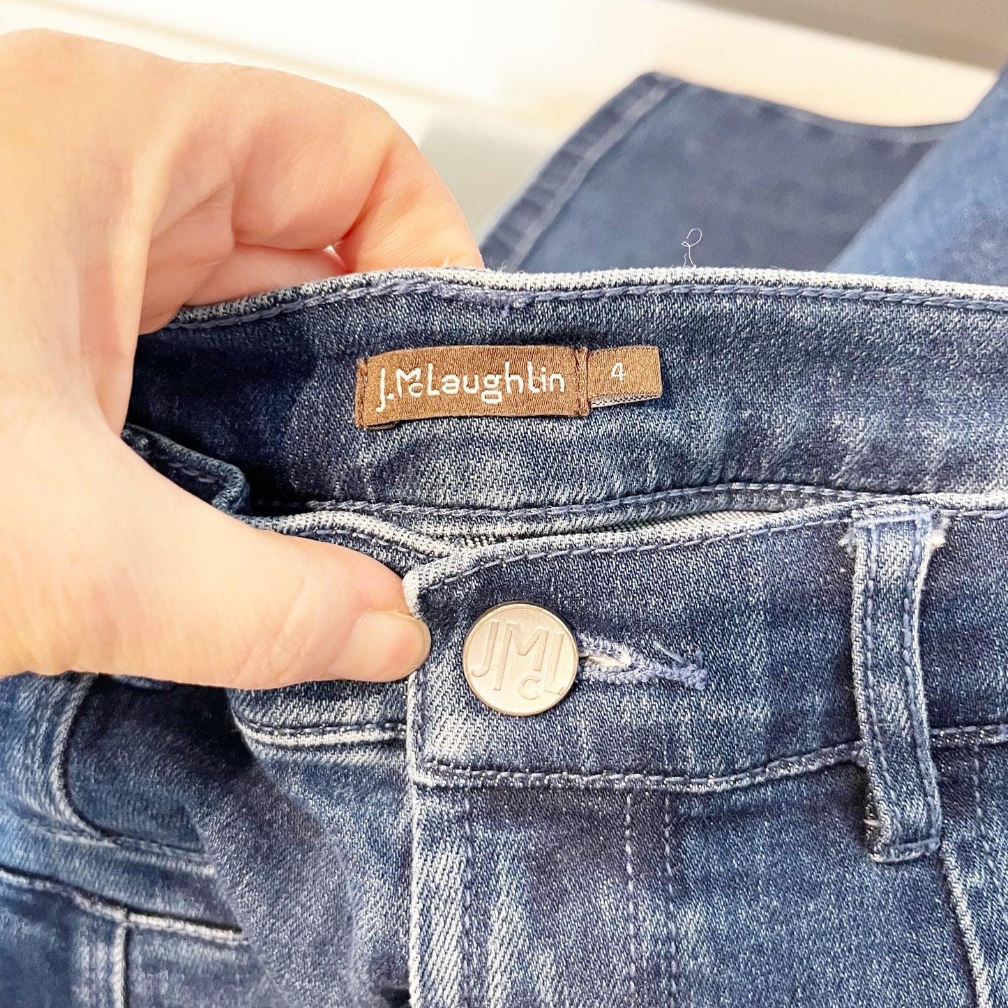 J. Mclaughlin High Rise Seamed Front Emmie Bootcut Jeans Dark Wash Blue 4