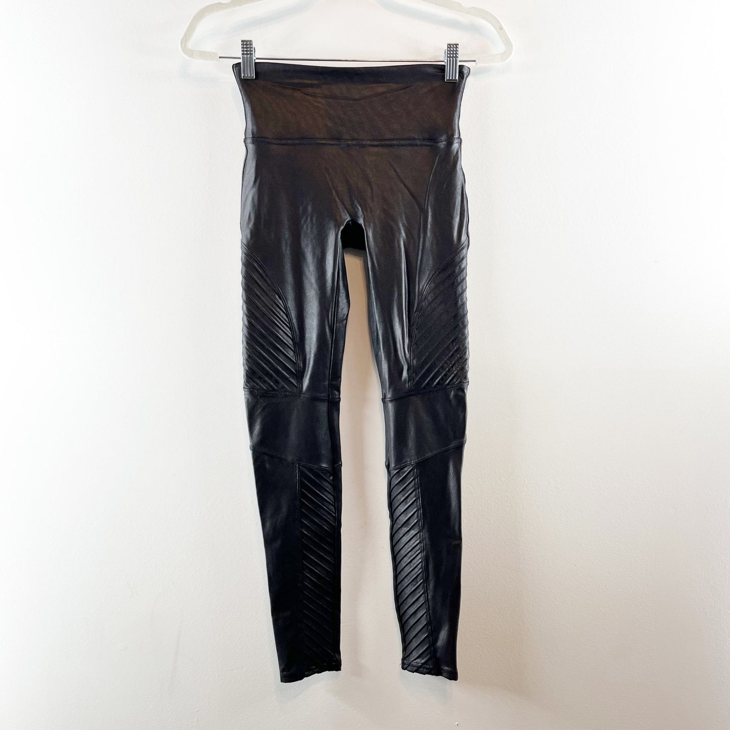 SPANX Shiny Faux Leather Slim Fit Pull On Mid Rise Moto Leggings Black Small