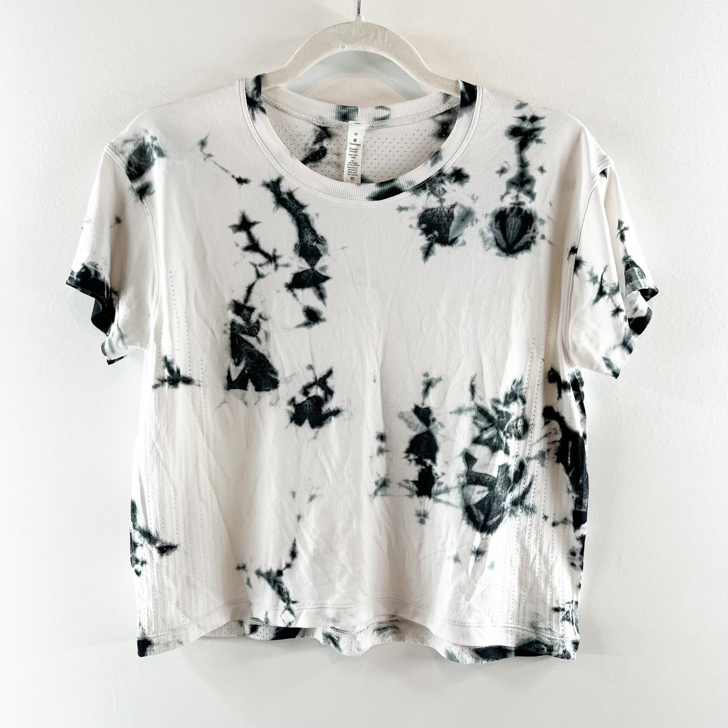 Lululemon Train to Be Short Sleeve Tie Dye T-Shirt Shibori Deep Coal Medium